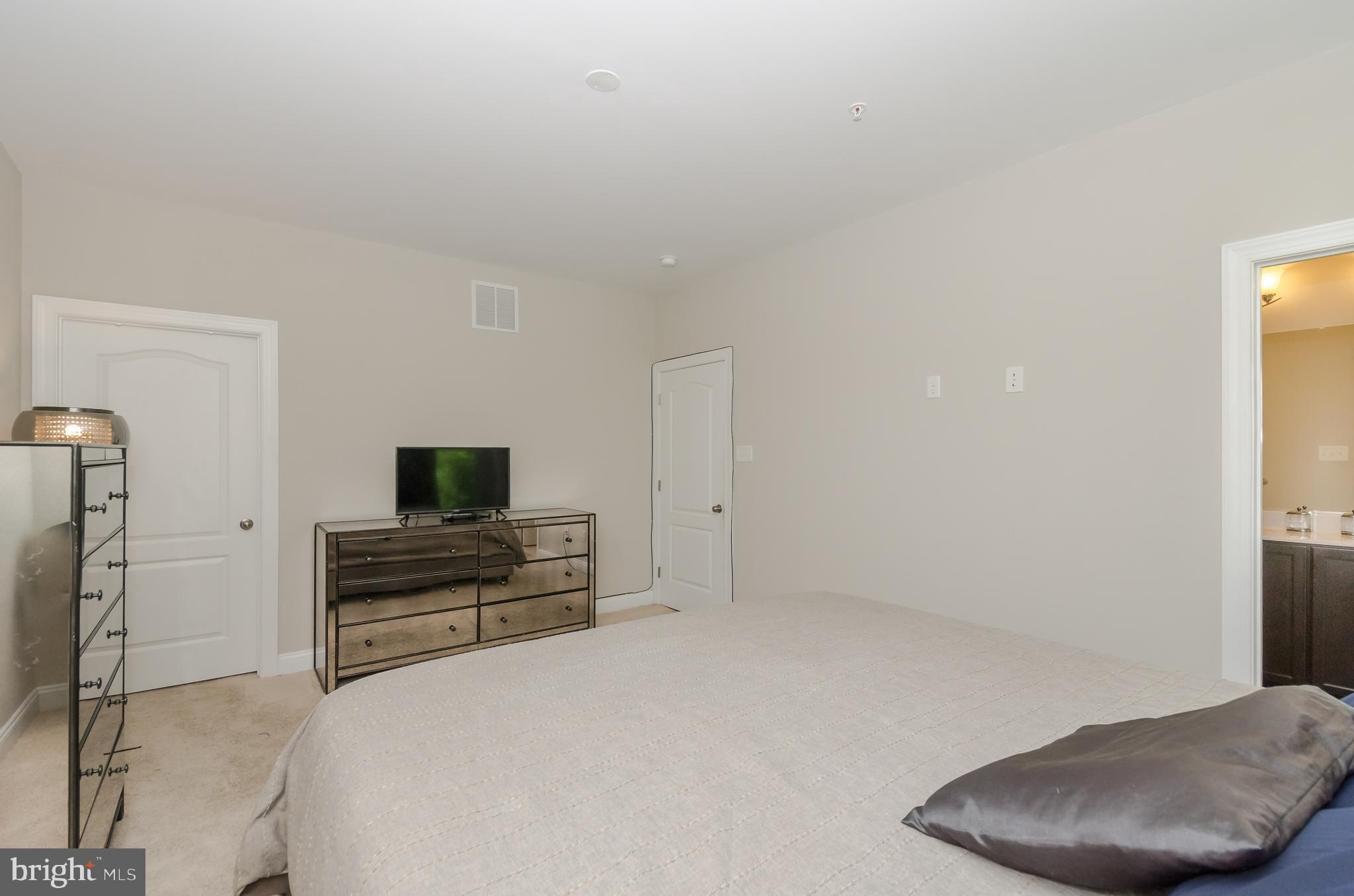 CREEKSIDE AT OSPREY LANDING - Residential