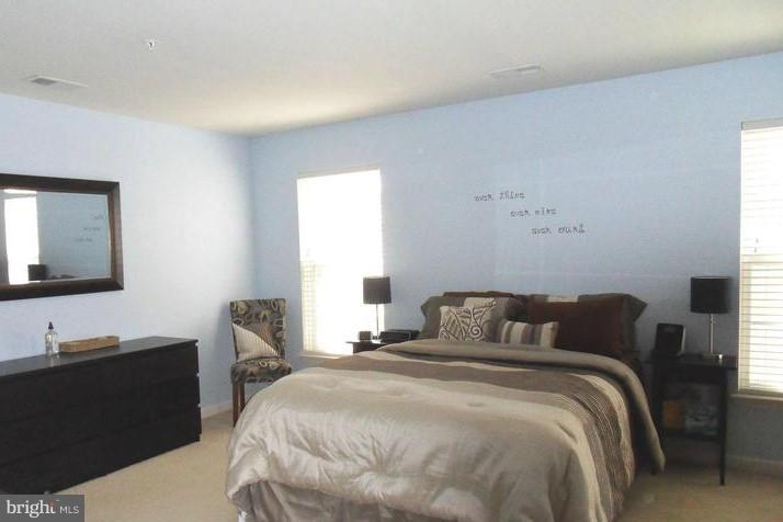 WESTBURY PUB - Residential Lease