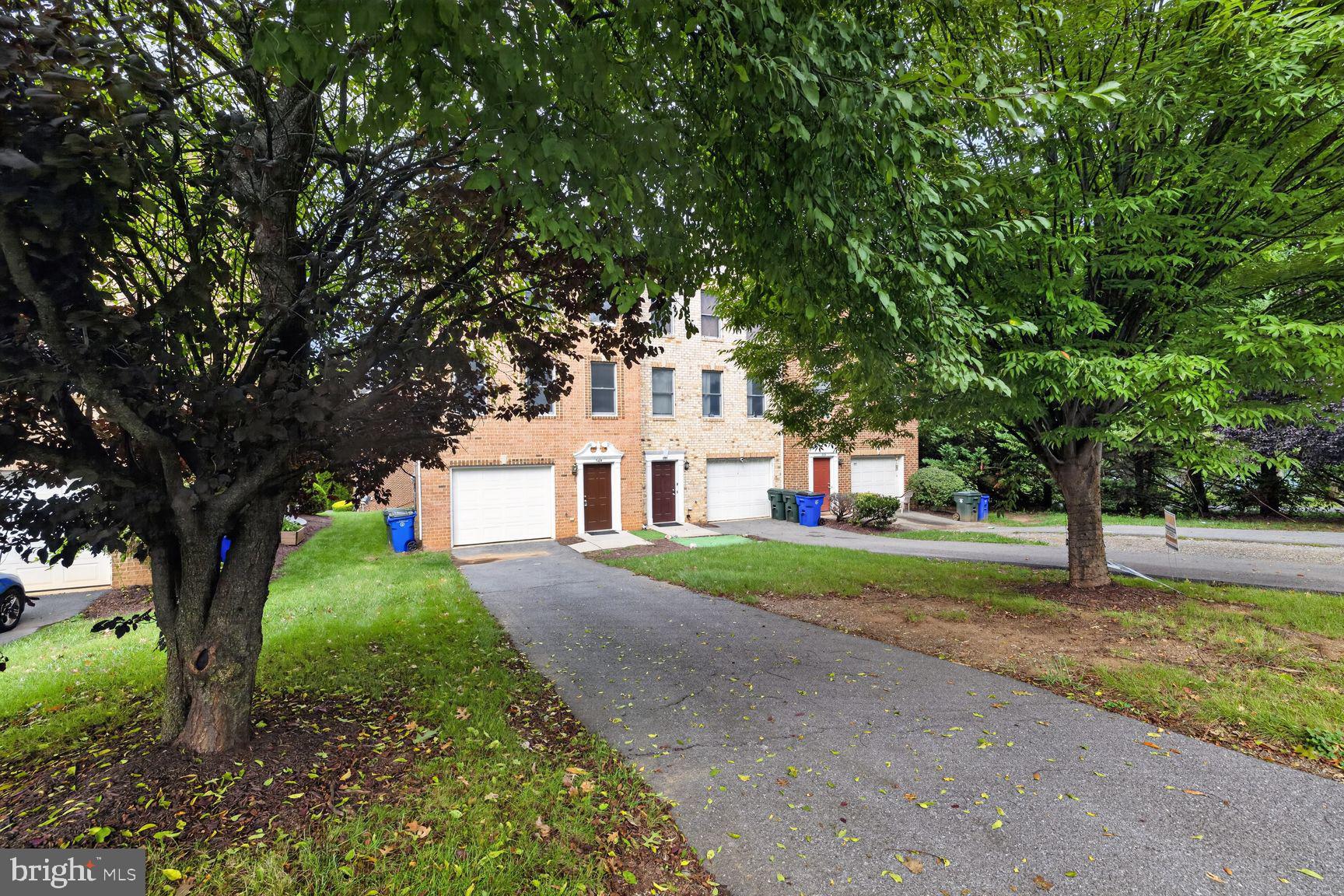 549 PANGBORN BOULEVARD
