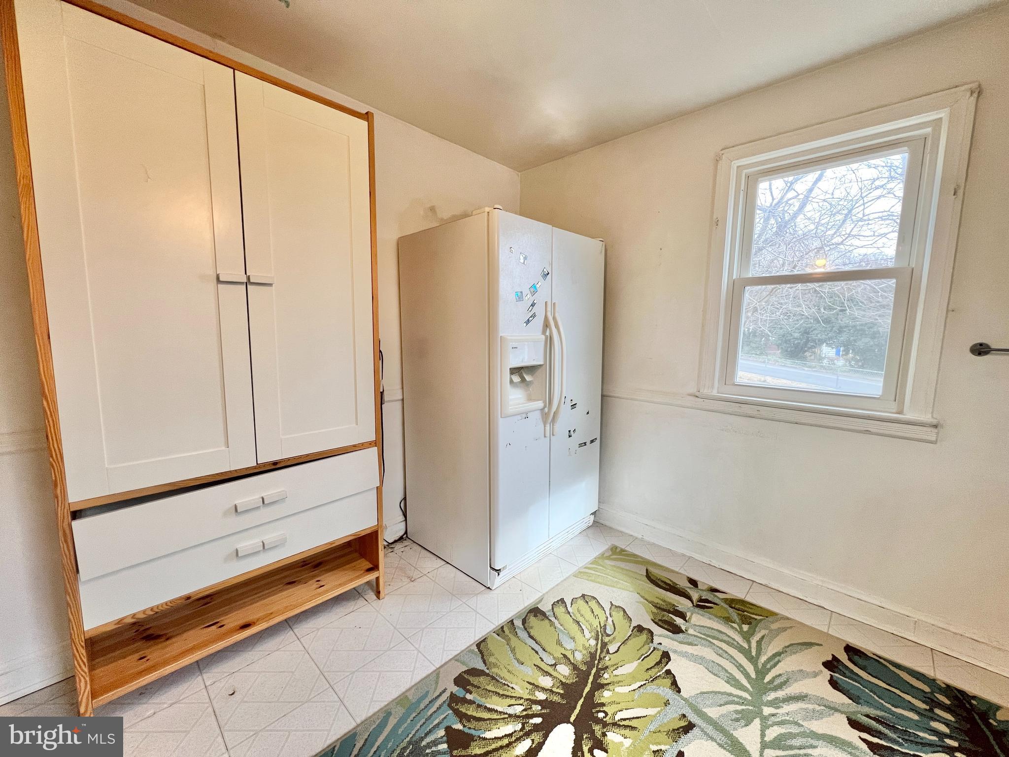 OAK KNOLL - Residential