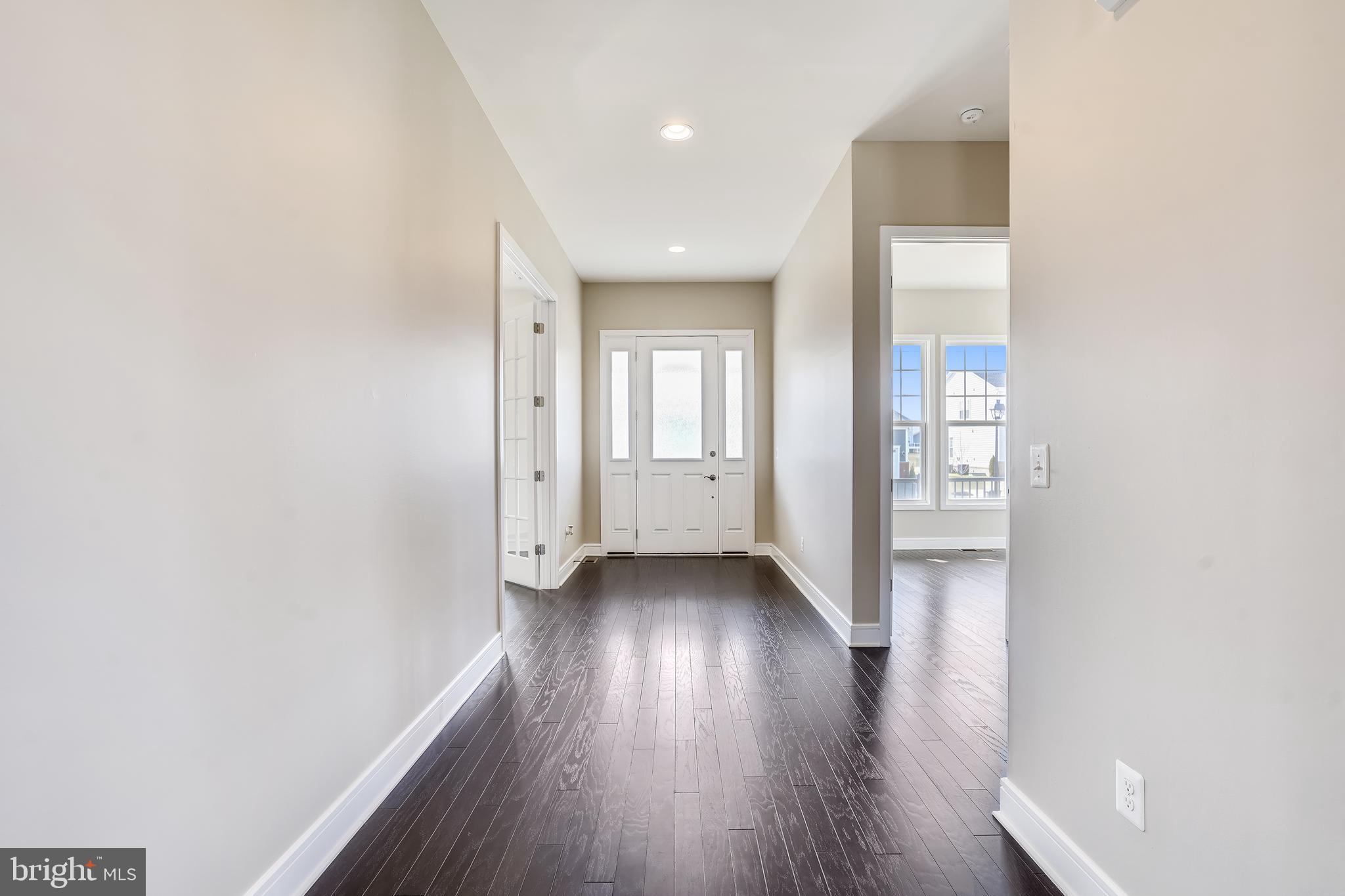 MEADOWBROOK - Residential