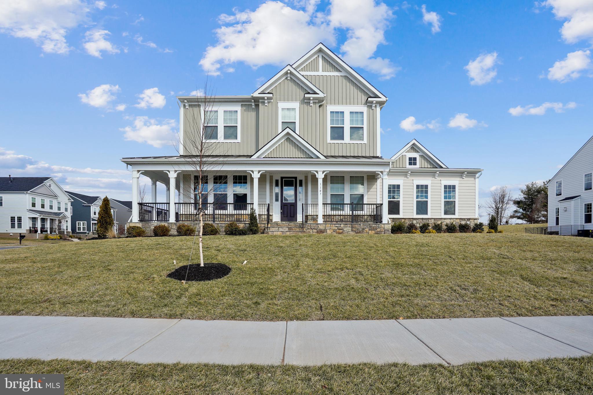 MEADOWBROOK - Residential