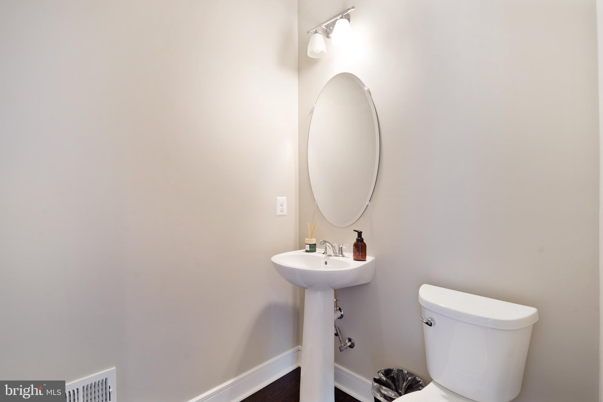 MEADOWBROOK - Residential