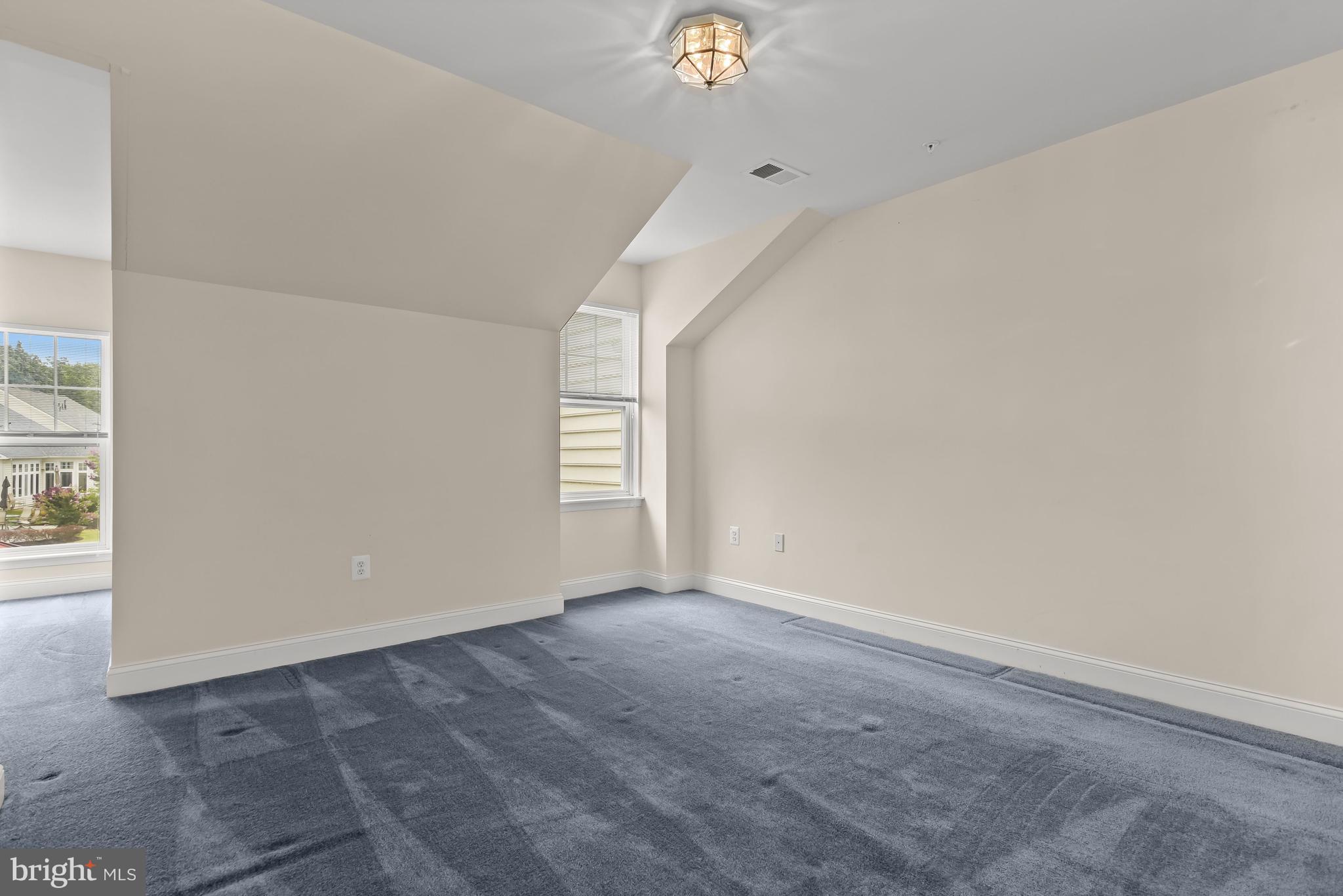 PINES OF LAUREL-PLAT 13- - Residential