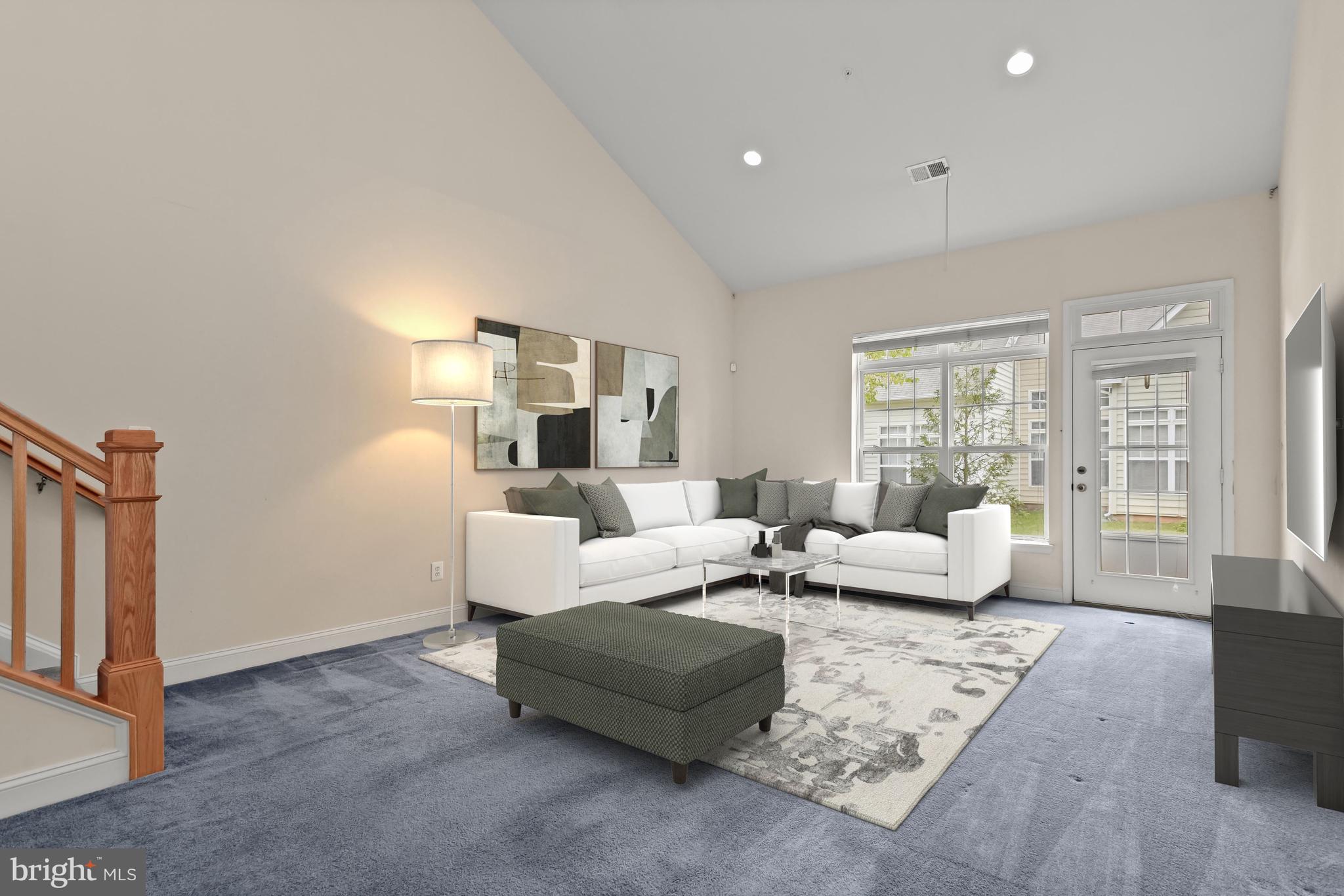 PINES OF LAUREL-PLAT 13- - Residential