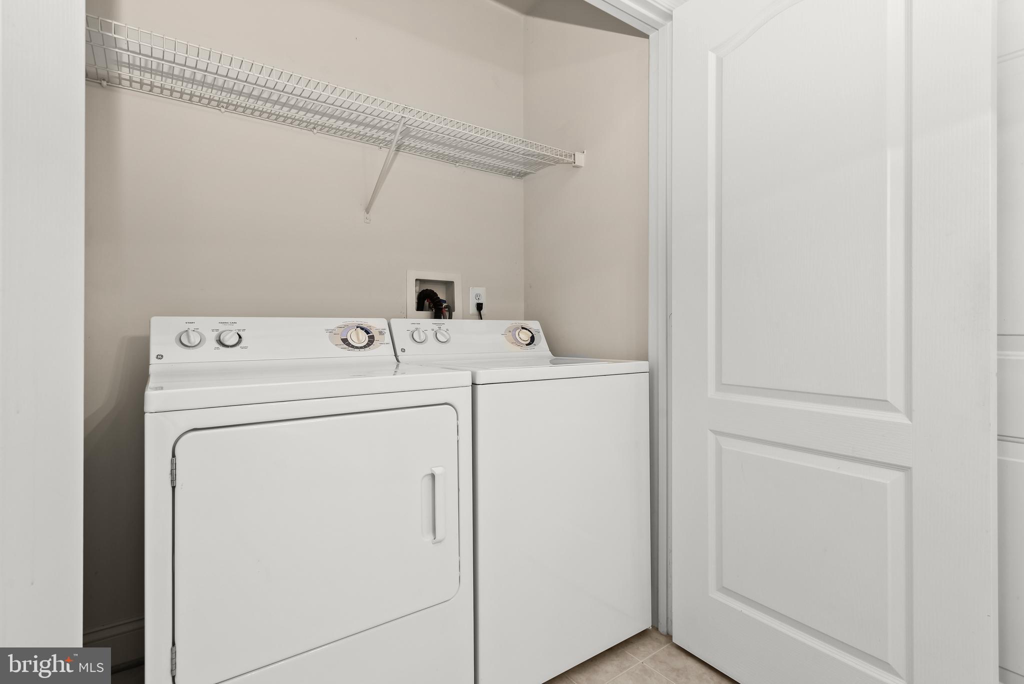 PINES OF LAUREL-PLAT 13- - Residential