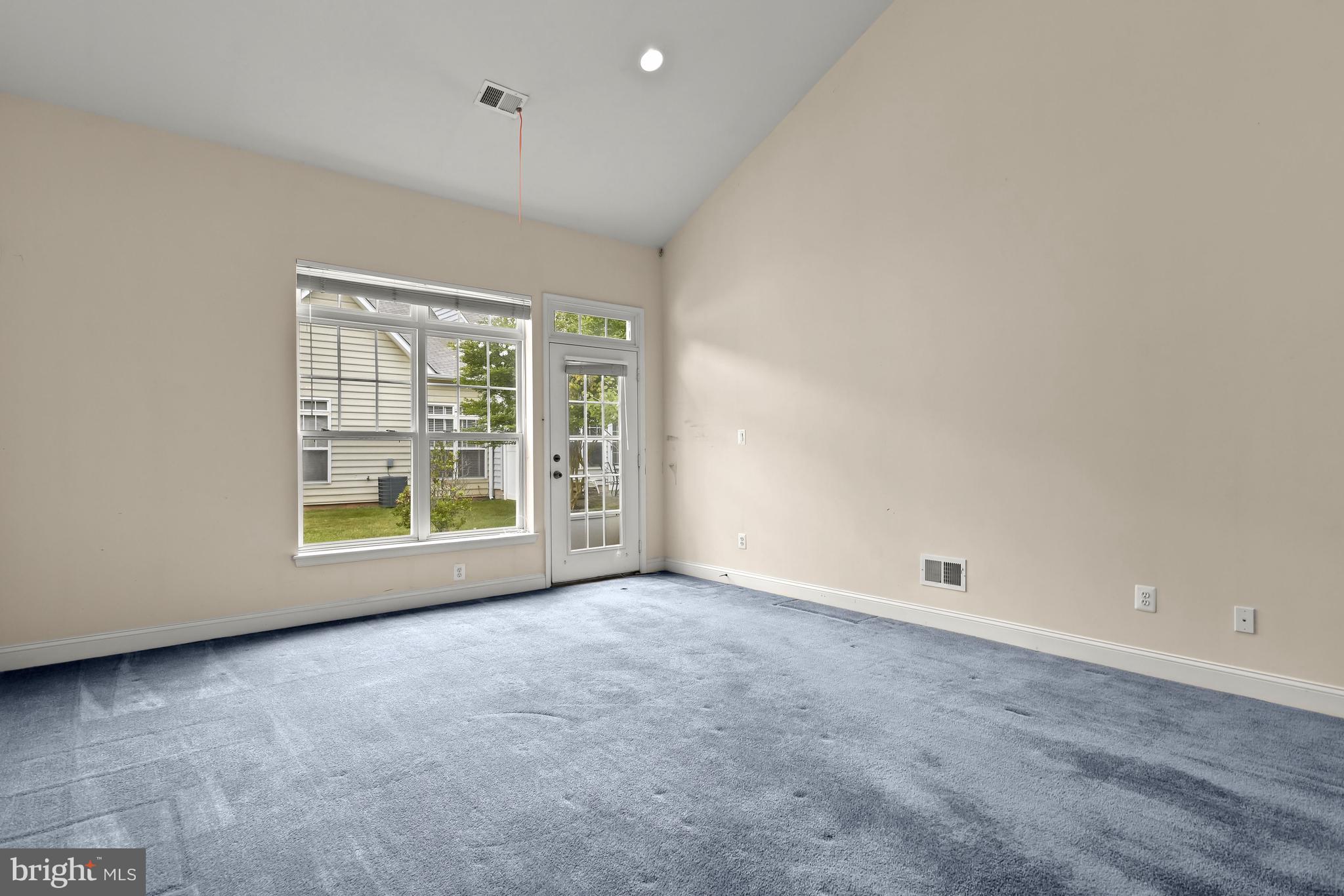 PINES OF LAUREL-PLAT 13- - Residential