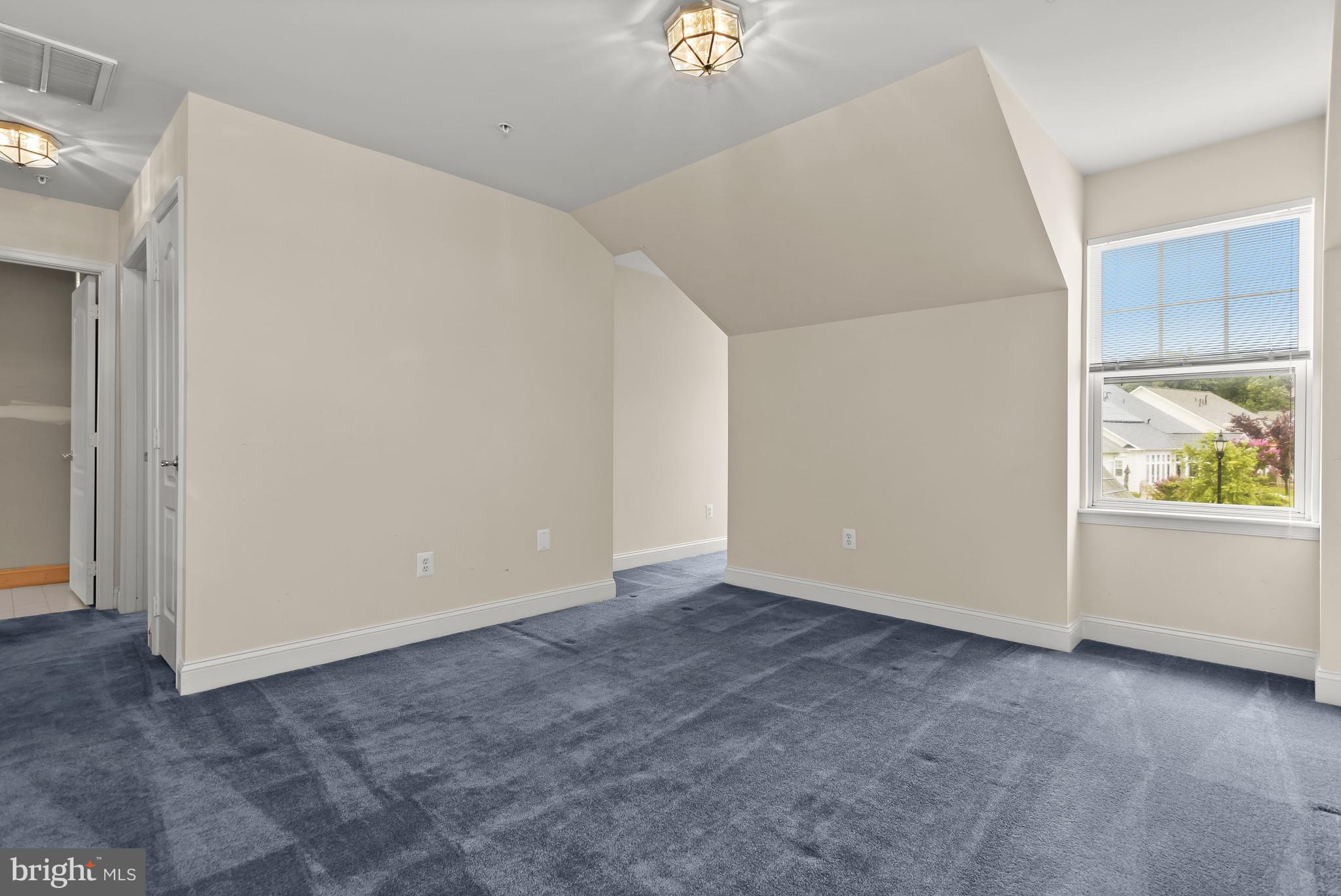 PINES OF LAUREL-PLAT 13- - Residential