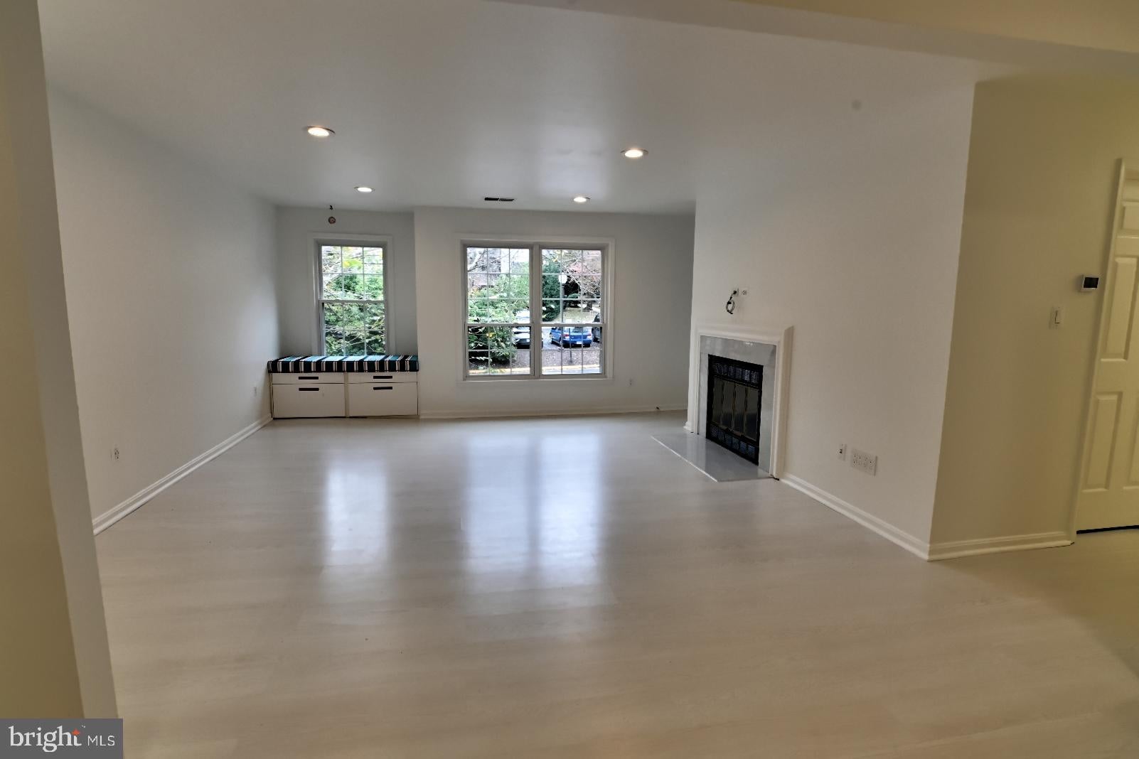 11717 KARBON HILL COURT 703B