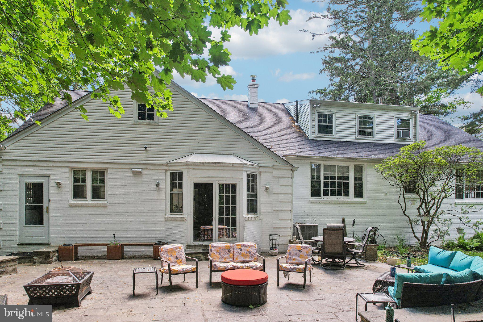 ELKINS PARK - Residential