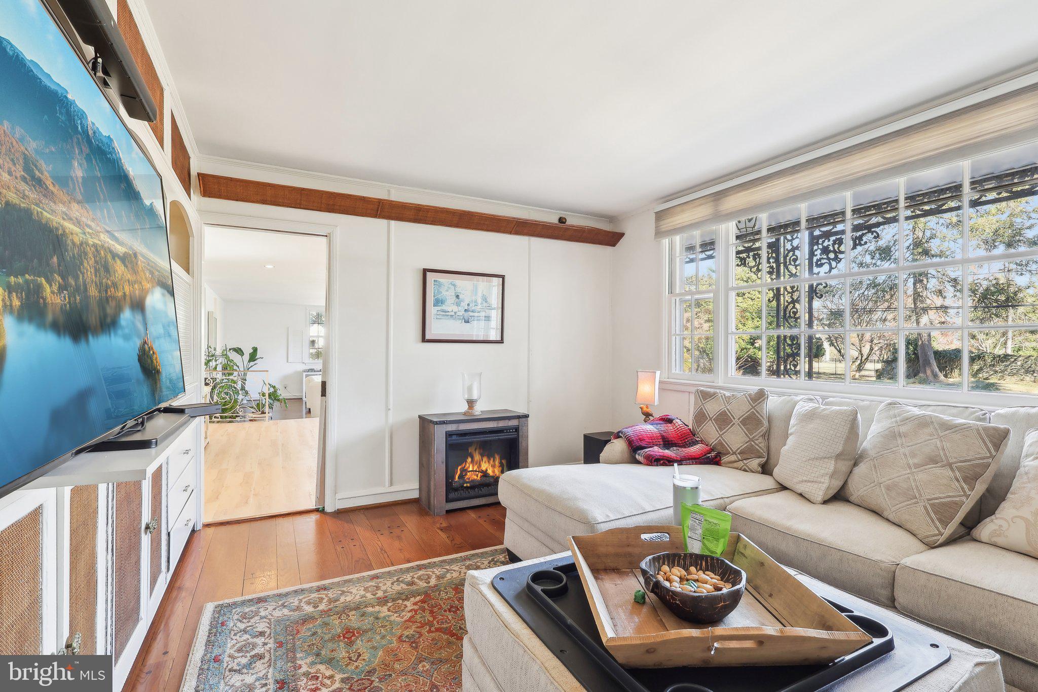 ELKINS PARK - Residential