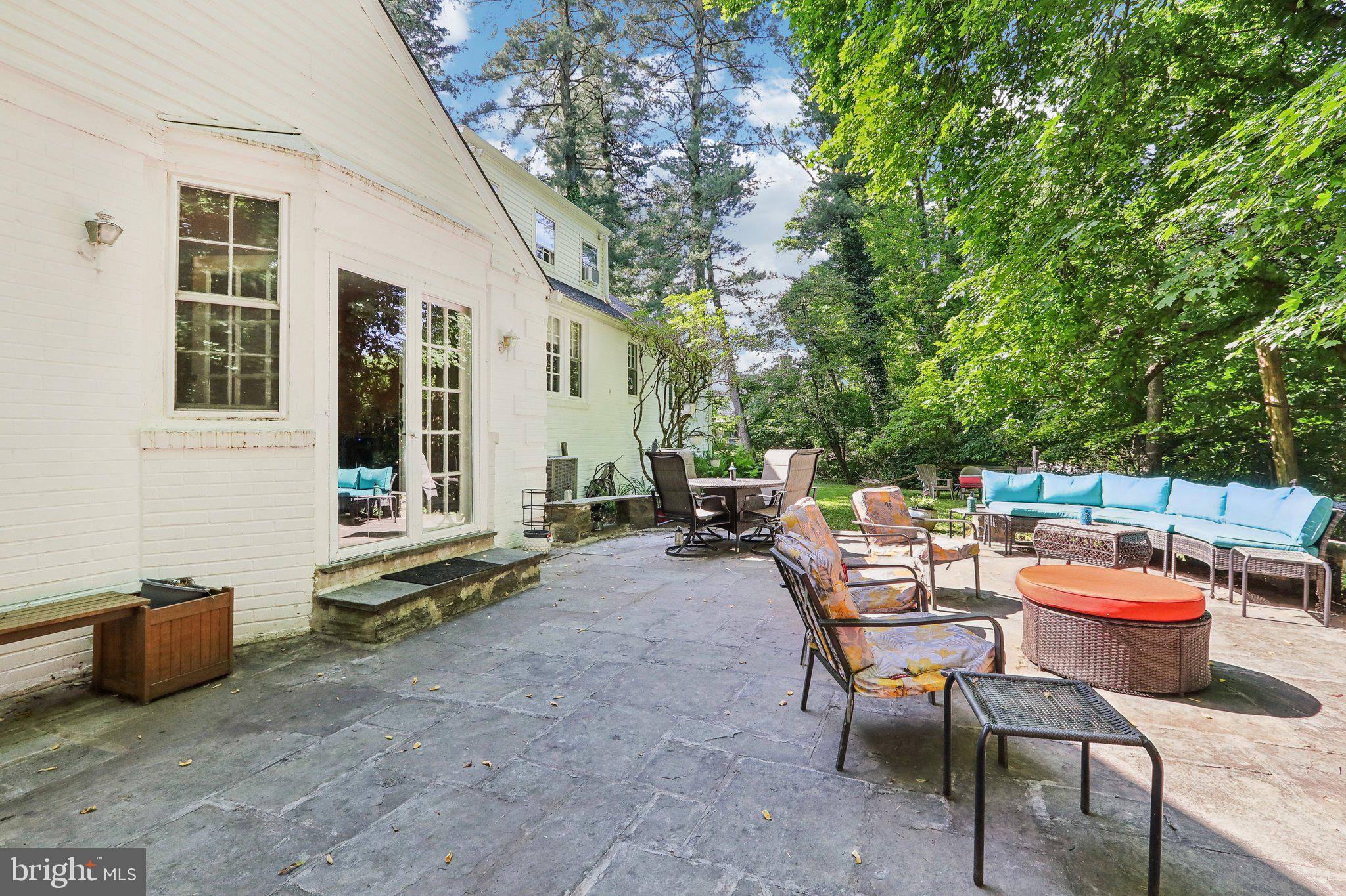 ELKINS PARK - Residential