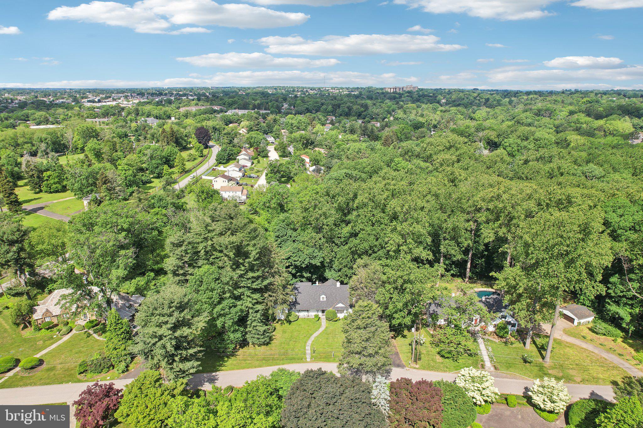 ELKINS PARK - Residential