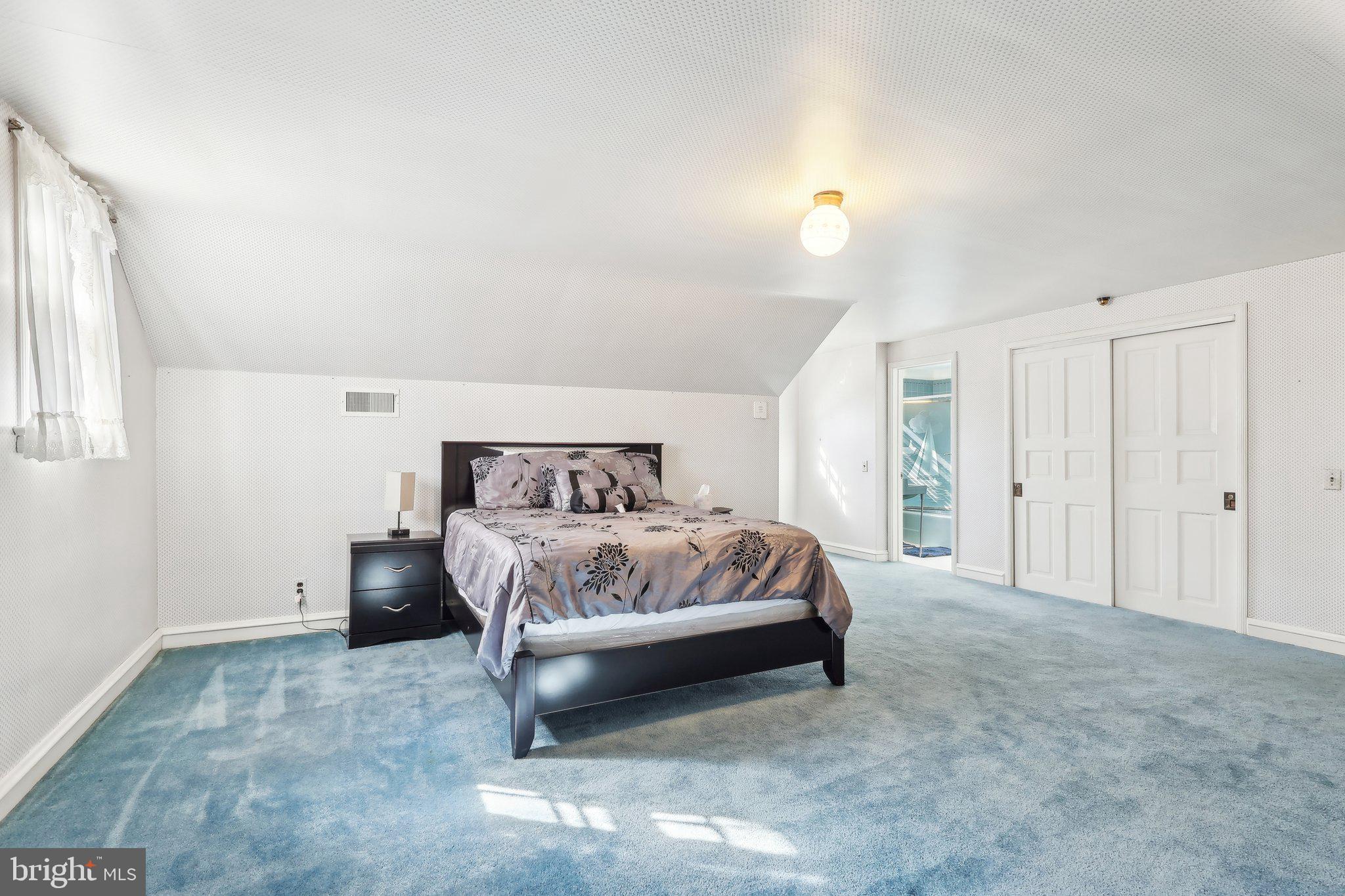 ELKINS PARK - Residential