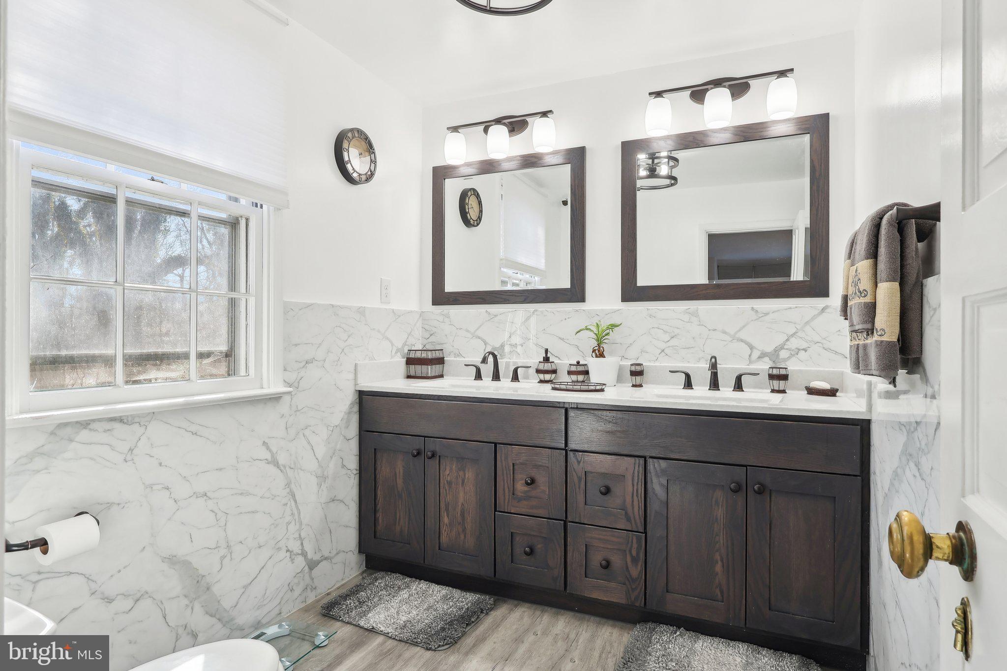 ELKINS PARK - Residential