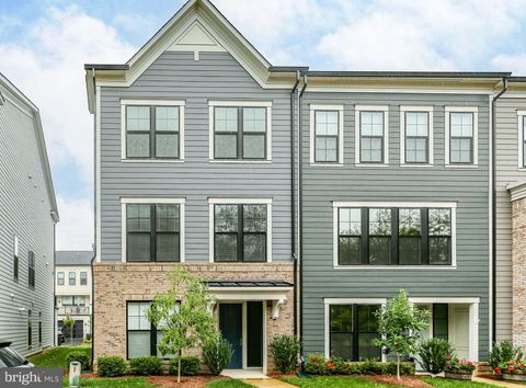 13723 COURSE VIEW WAY WOODBRIDGE VA 22191