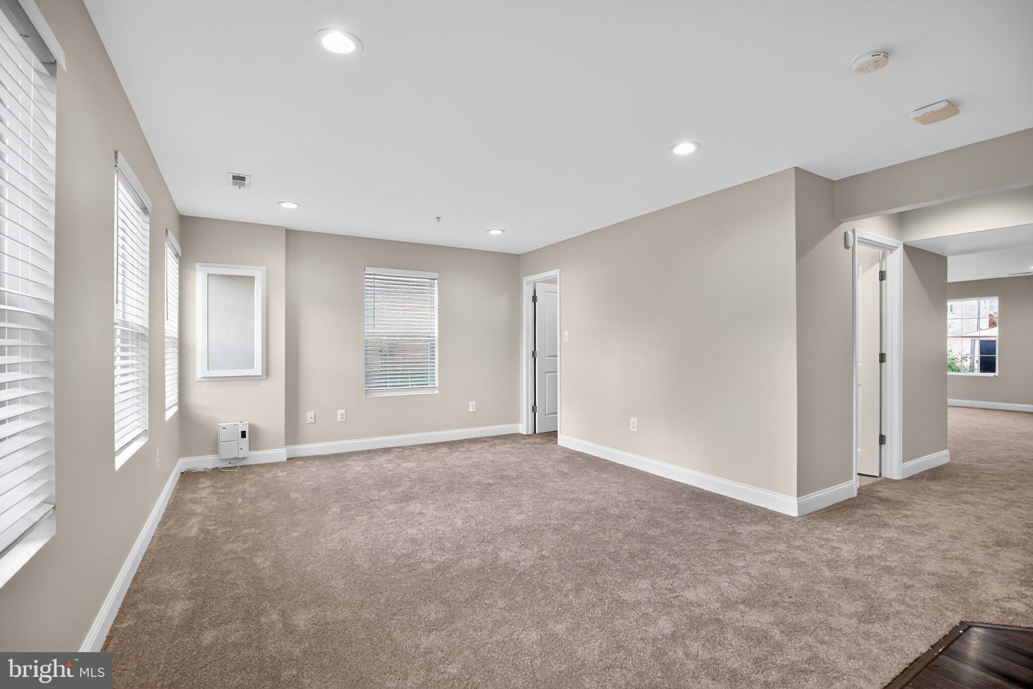 STONEHAVEN - Residential Lease