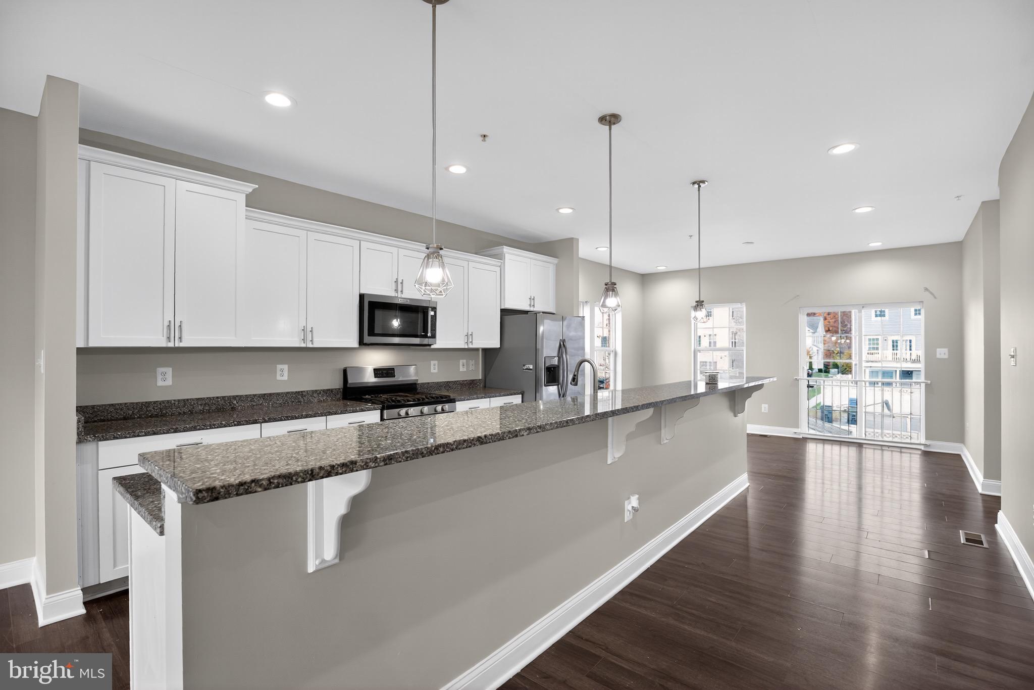 STONEHAVEN - Residential Lease