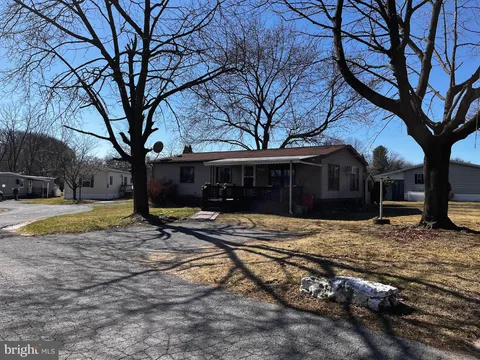 8955 Breinig Run Circle, Breinigsville, PA MLS: PALH2011110