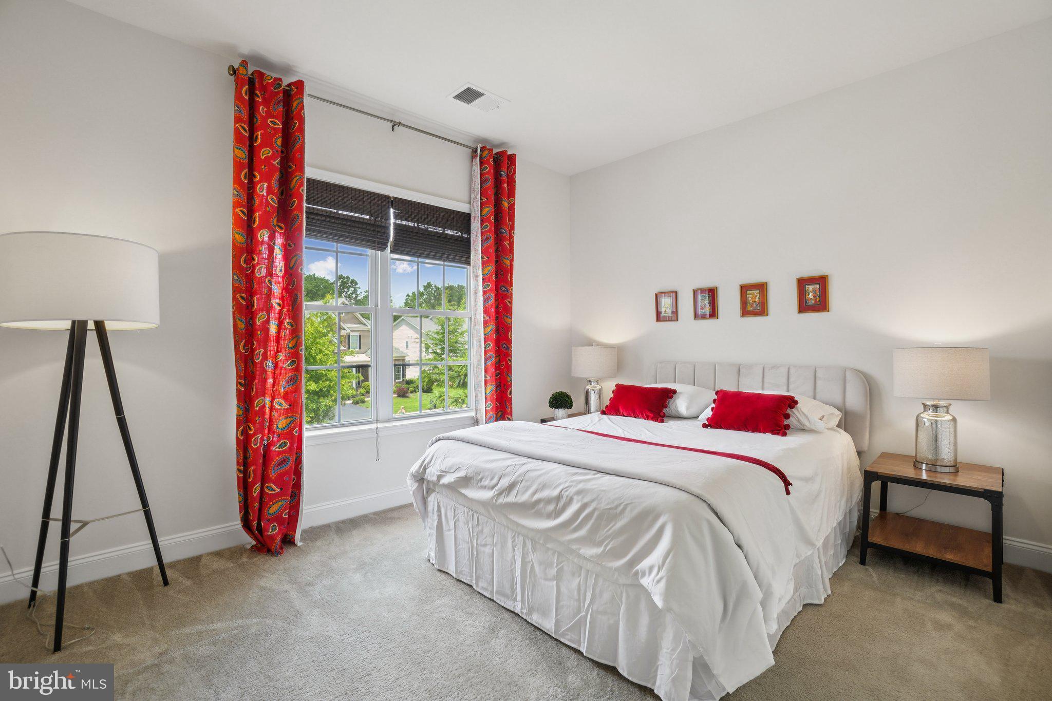 DOMINION VALLEY COUNTRY CLUB - Residential