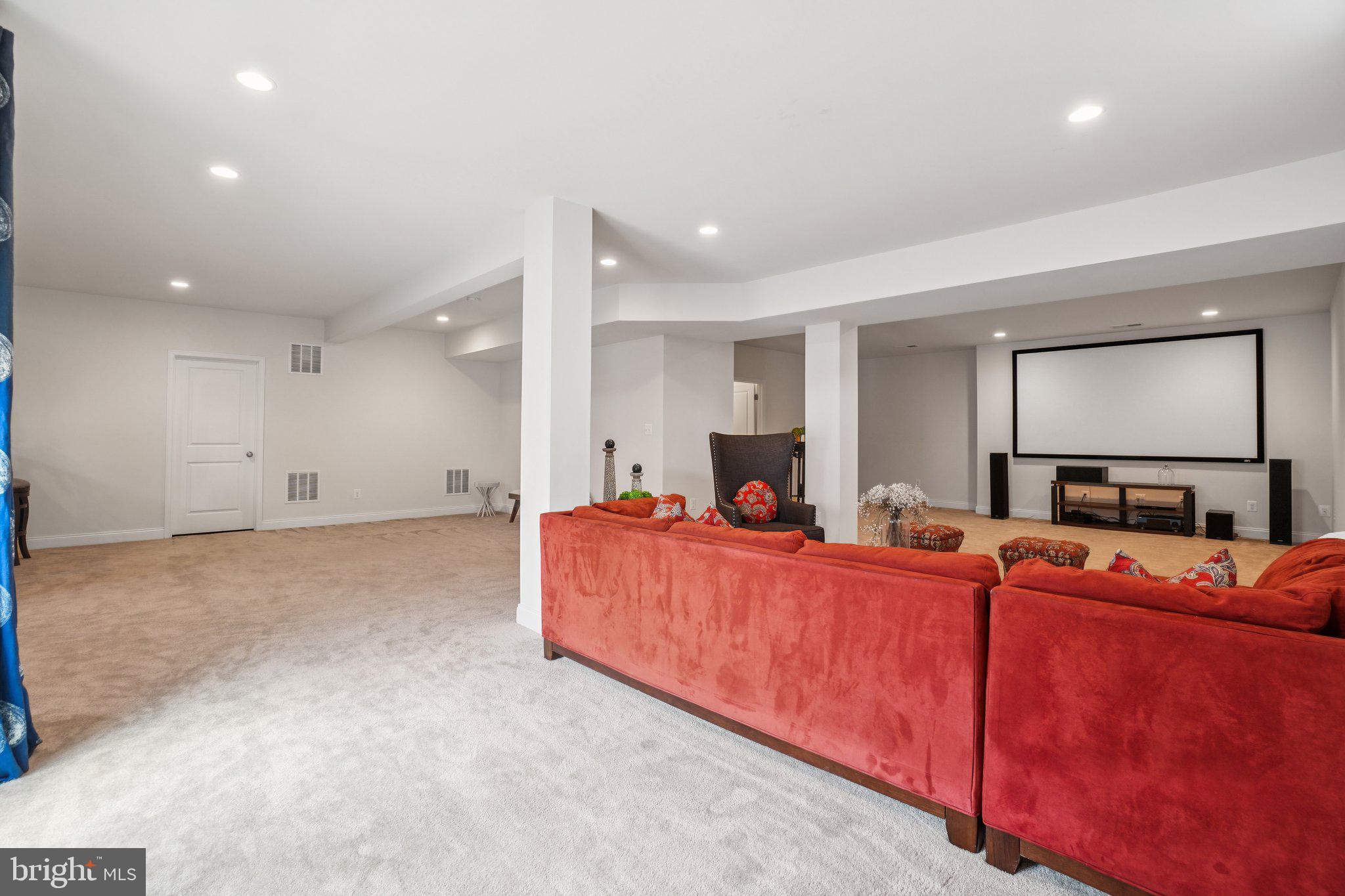 DOMINION VALLEY COUNTRY CLUB - Residential