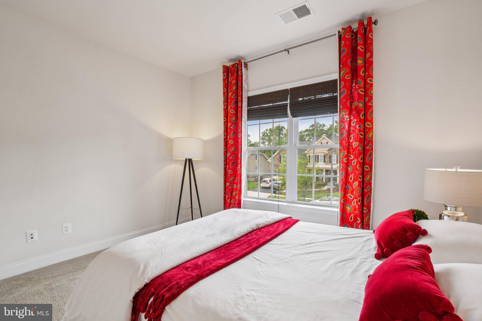 DOMINION VALLEY COUNTRY CLUB - Residential