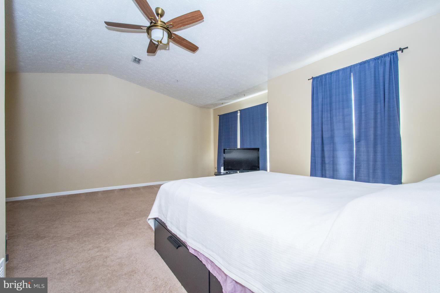 KINGSBROOK - Residential