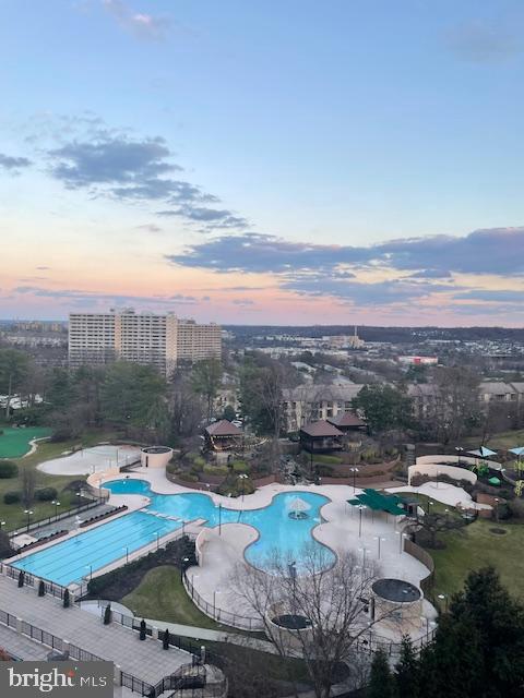 WATERGATE AT LANDMARK - Residential Lease