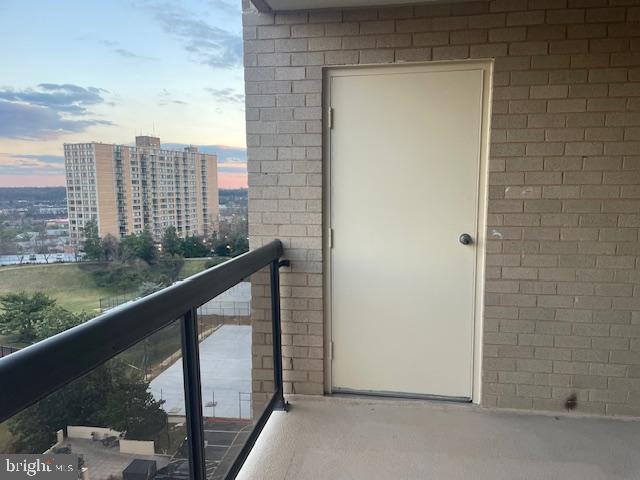 WATERGATE AT LANDMARK - Residential Lease