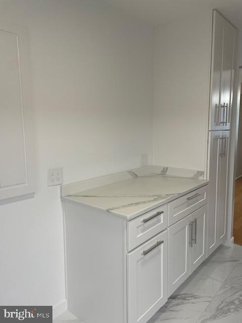 WATERGATE AT LANDMARK - Residential Lease