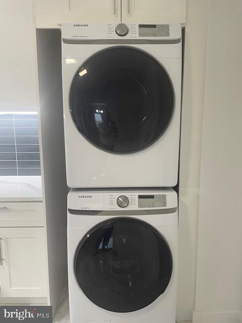 WATERGATE AT LANDMARK - Residential Lease