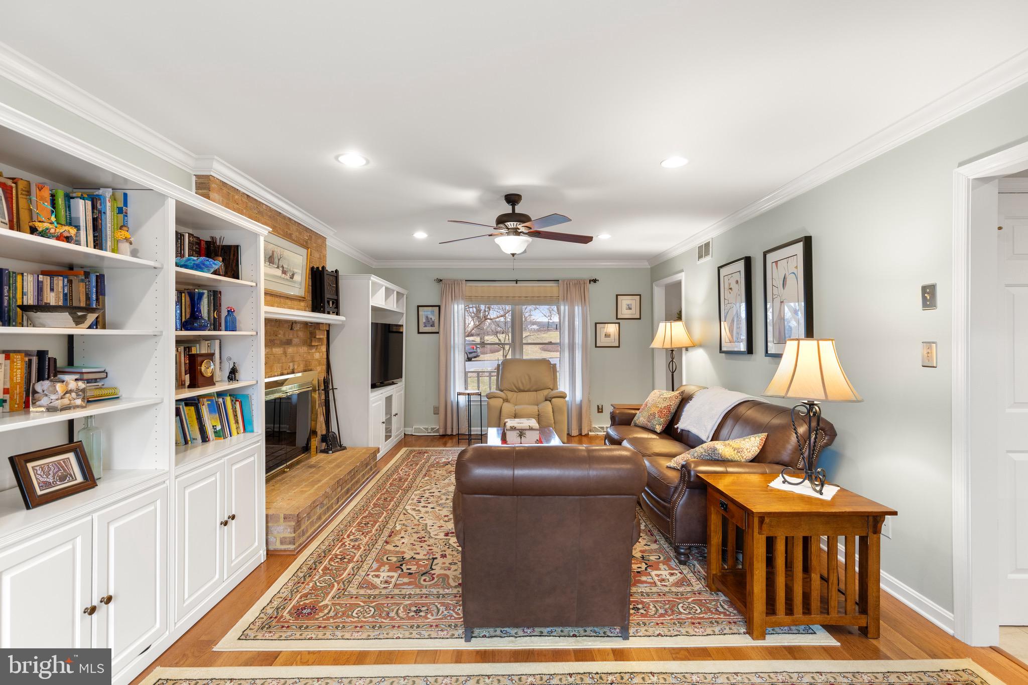 WESTVIEW - Residential