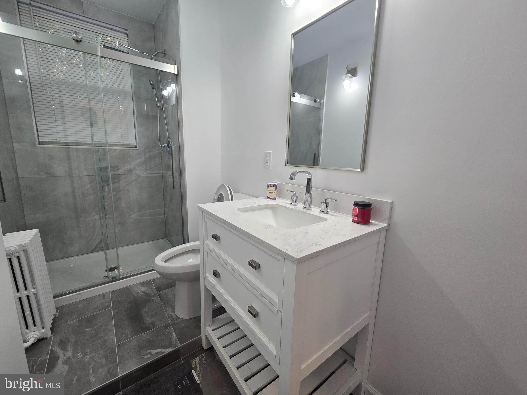 5455 RIDGE AVENUE 1FL