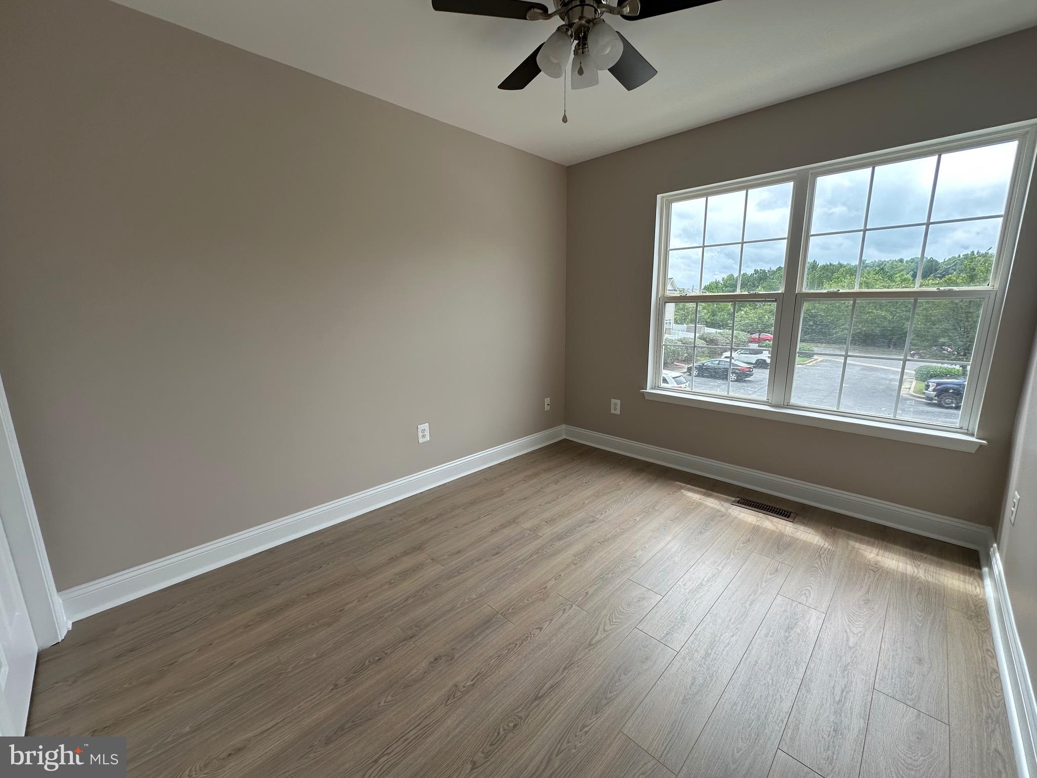 PINTAIL LANDING - Residential Lease