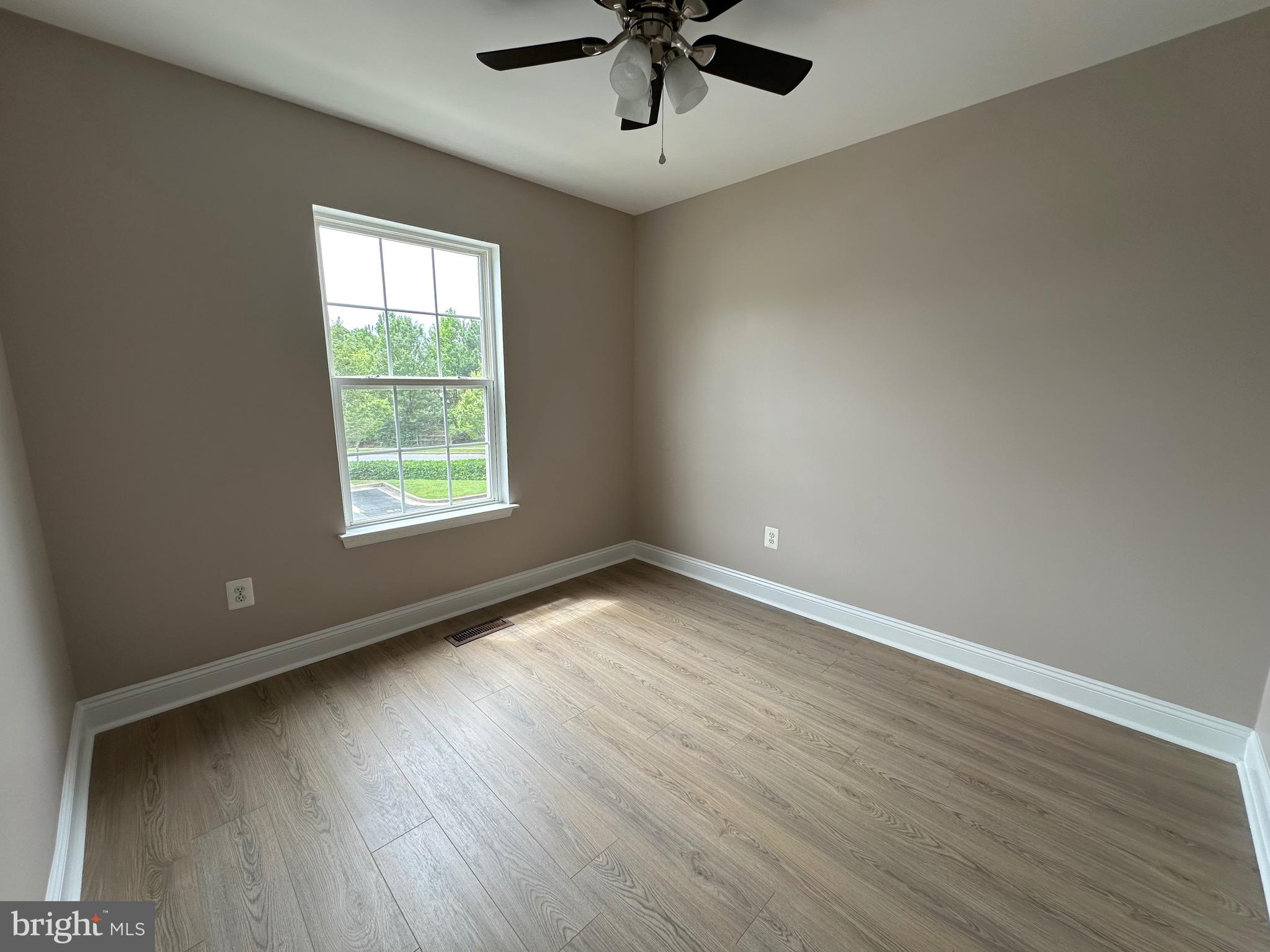 PINTAIL LANDING - Residential Lease