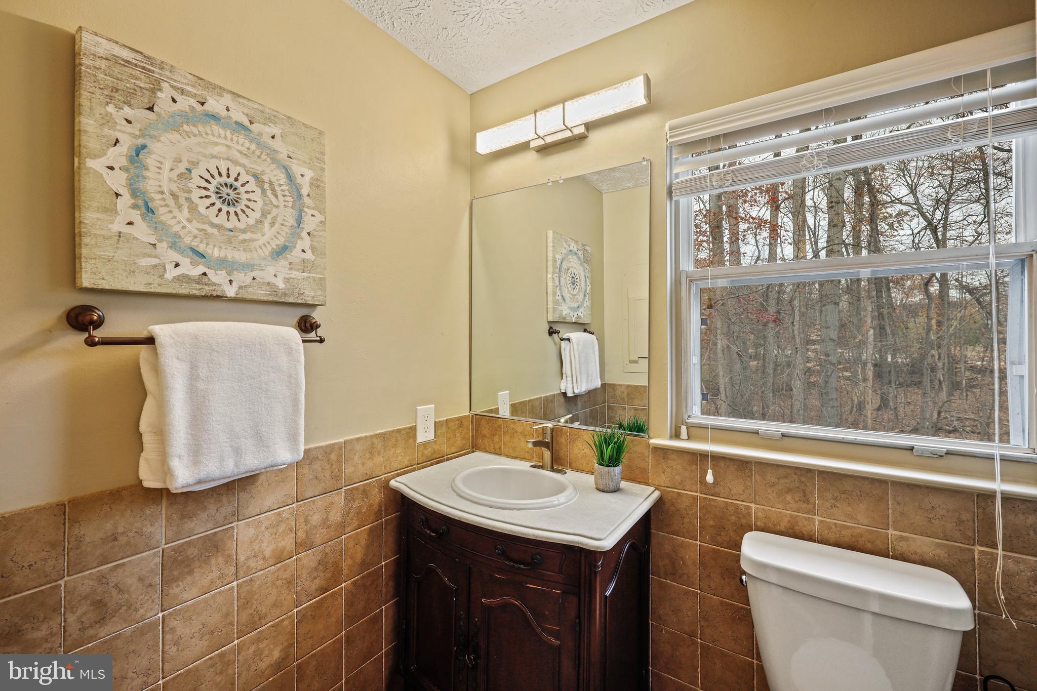 VILLAGE OF HICKORY RIDGE - Residential