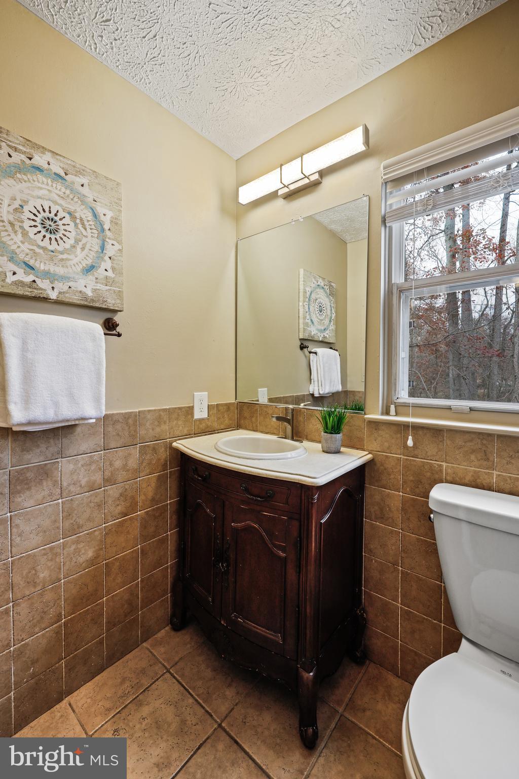 VILLAGE OF HICKORY RIDGE - Residential