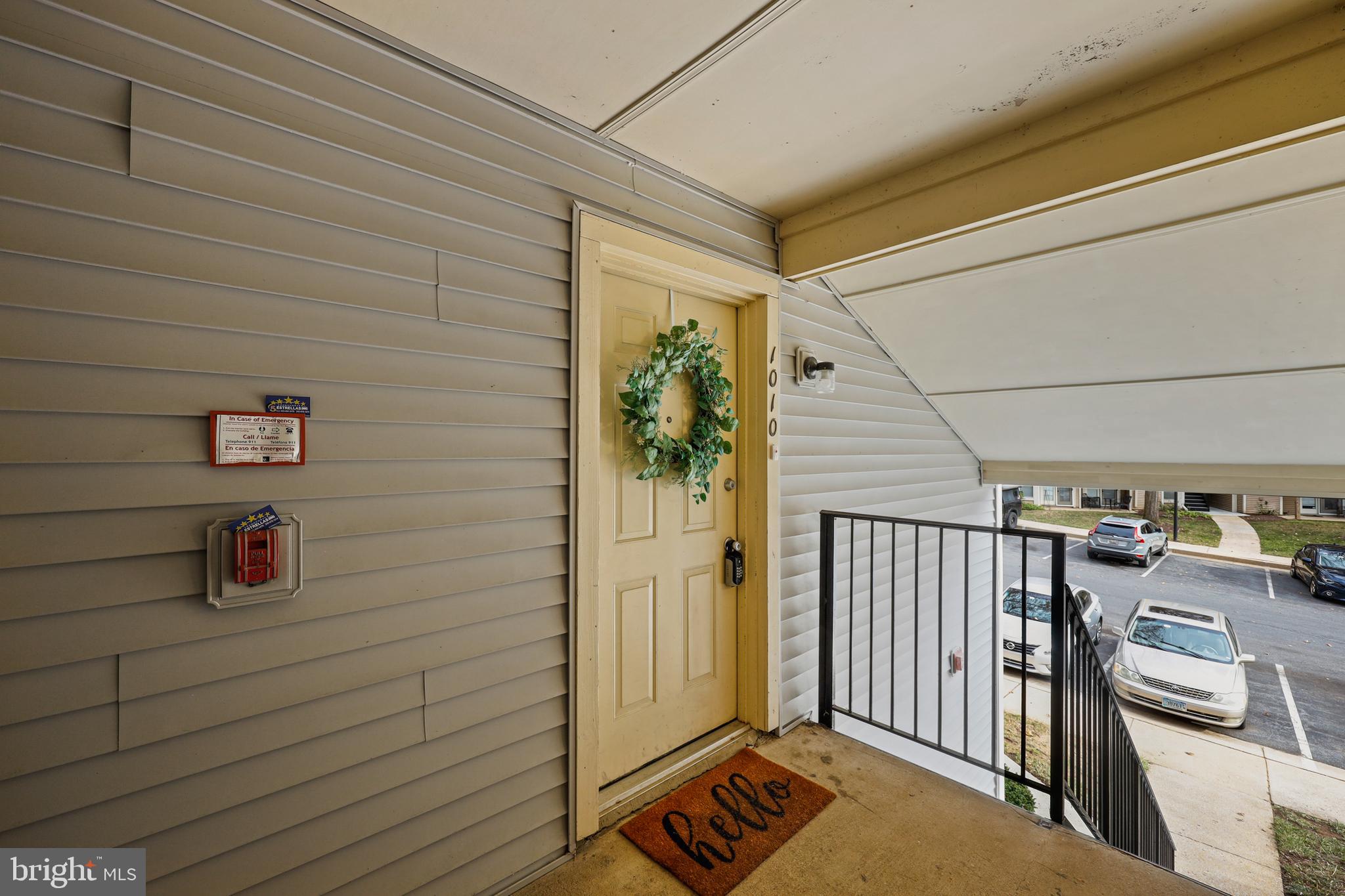 VILLAGE OF HICKORY RIDGE - Residential