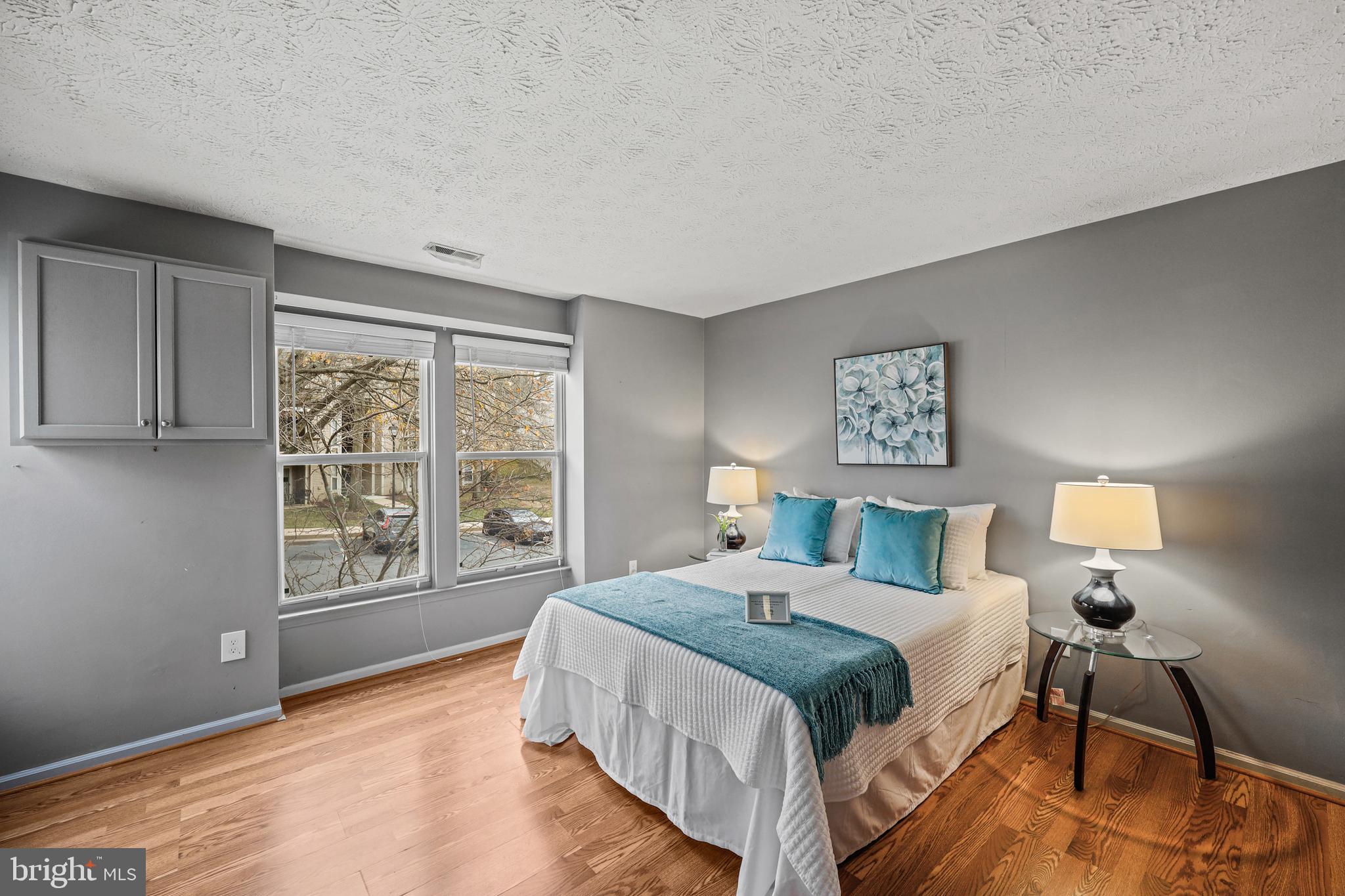 VILLAGE OF HICKORY RIDGE - Residential