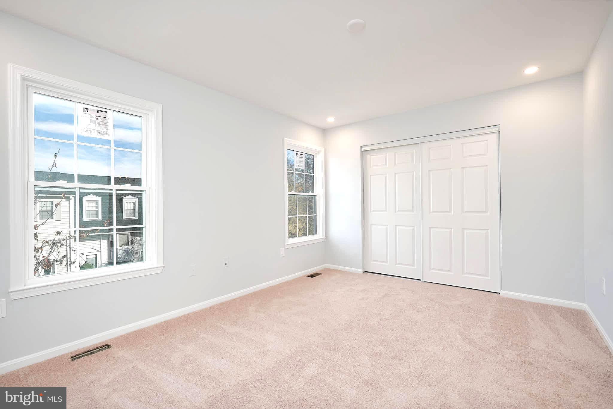 BRIGHTON COMMONS - Residential