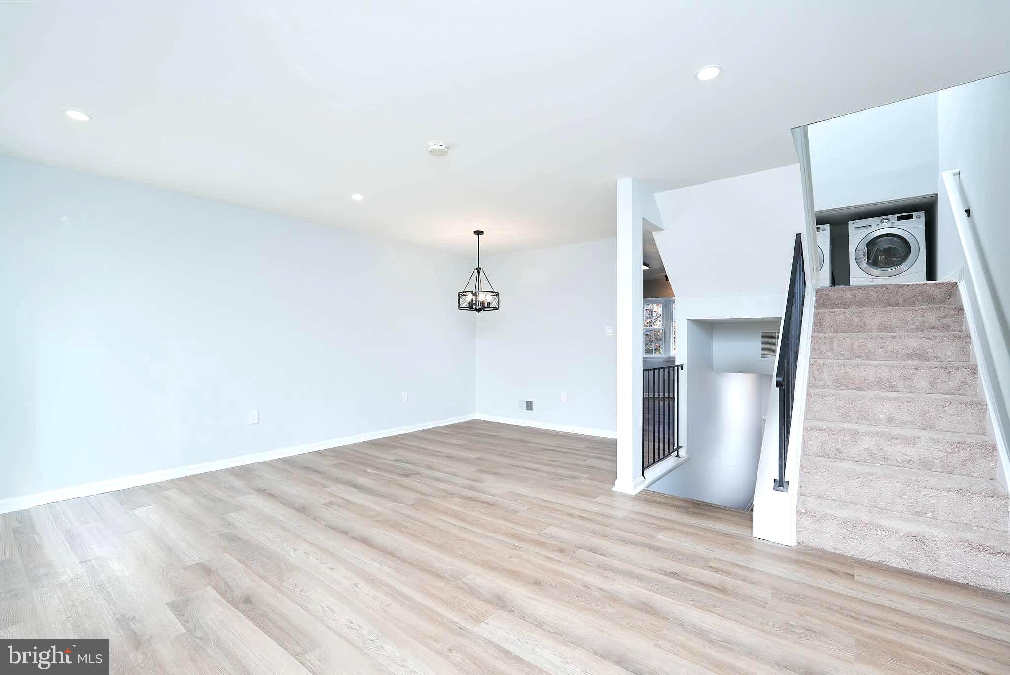 BRIGHTON COMMONS - Residential