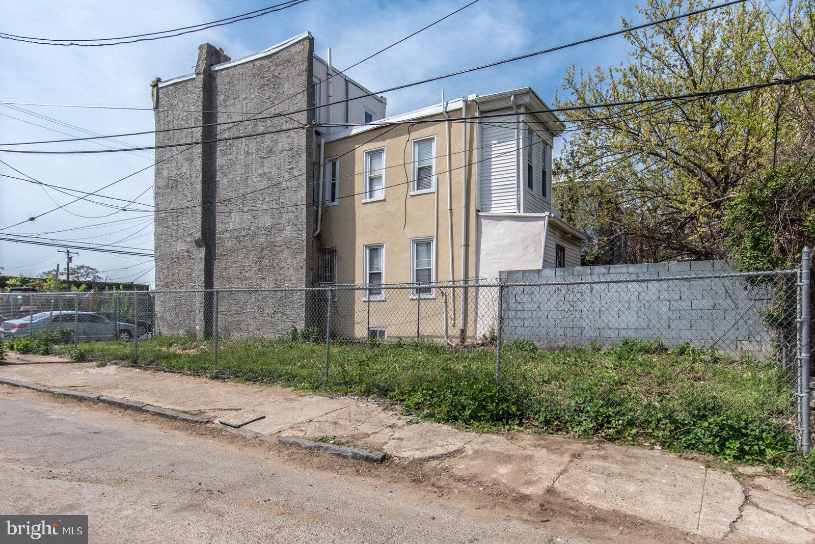 Opportunity knocks at 609 W York Street—an ideally located vacant lot in the transitioning Hartranft section of North Philadelphia. Zoned CMX, this lot offers flexible development potential for mixed-use or commercial use. Located near Temple University, public transit, and ongoing revitalization efforts, it’s a great opportunity for investors or developers seeking value and location.
Buyer is responsible for verifying zoning, permitted uses, and all city requirements.
Drive by and explore the potential this lot has to offer.