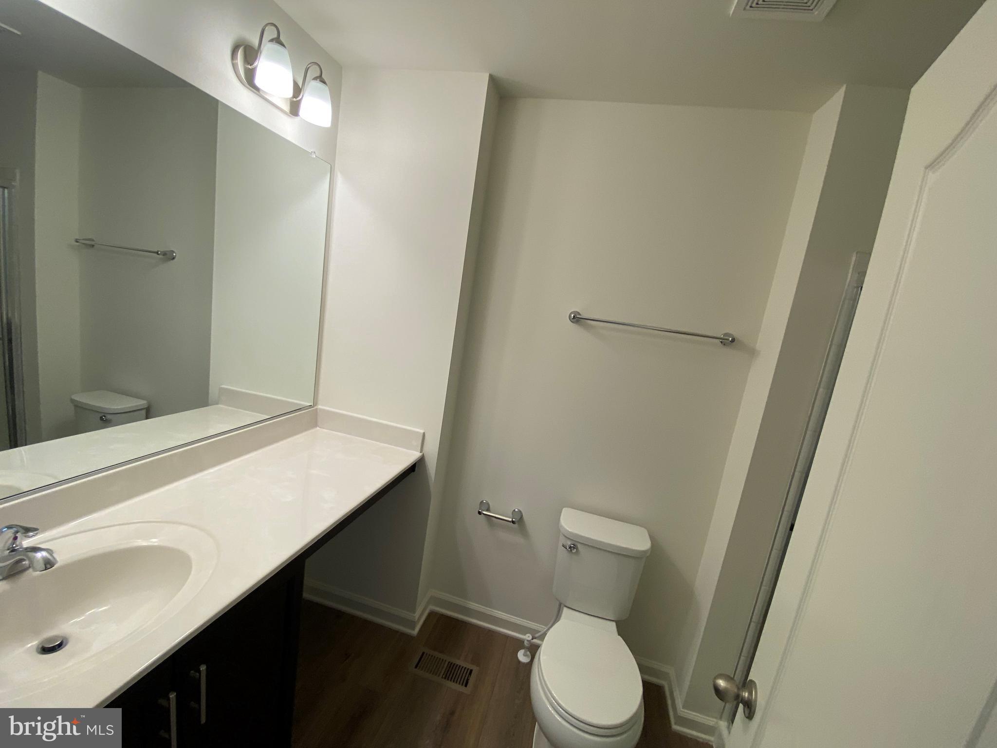 WHISPERING PINES - Residential