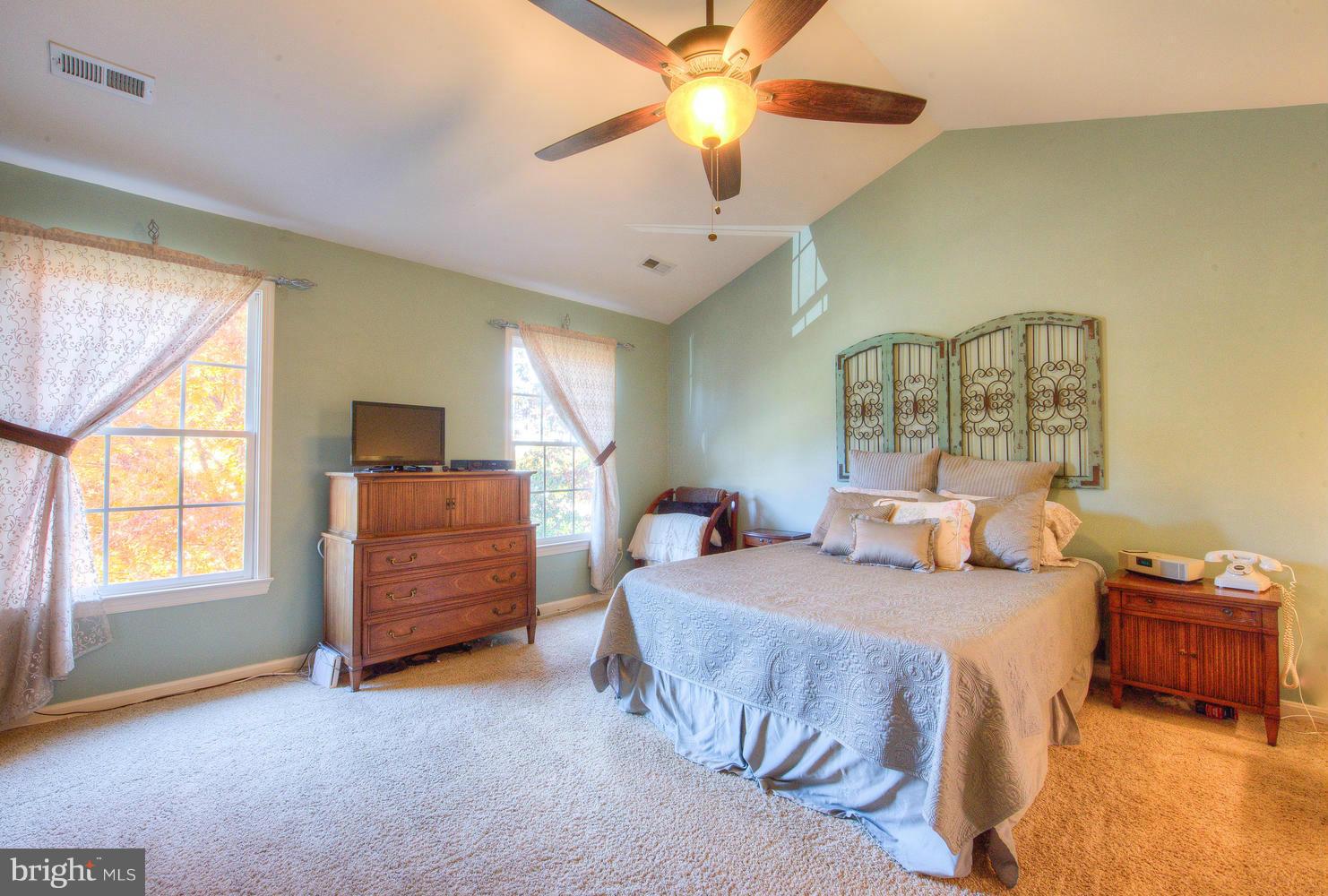 KINGSWOOD - Residential