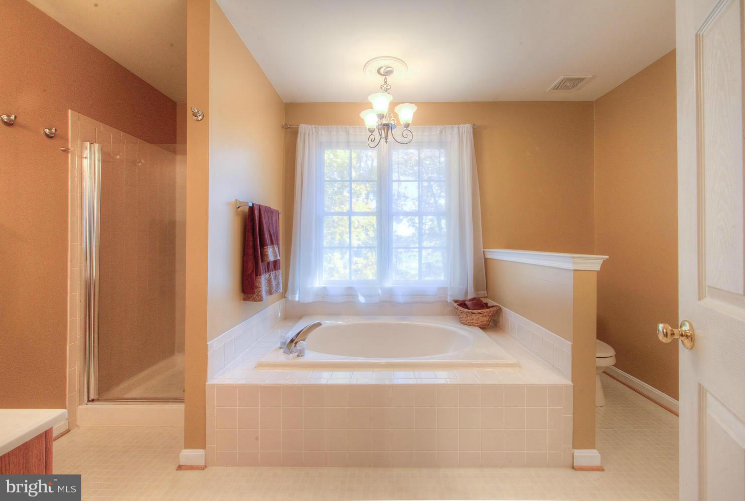 KINGSWOOD - Residential