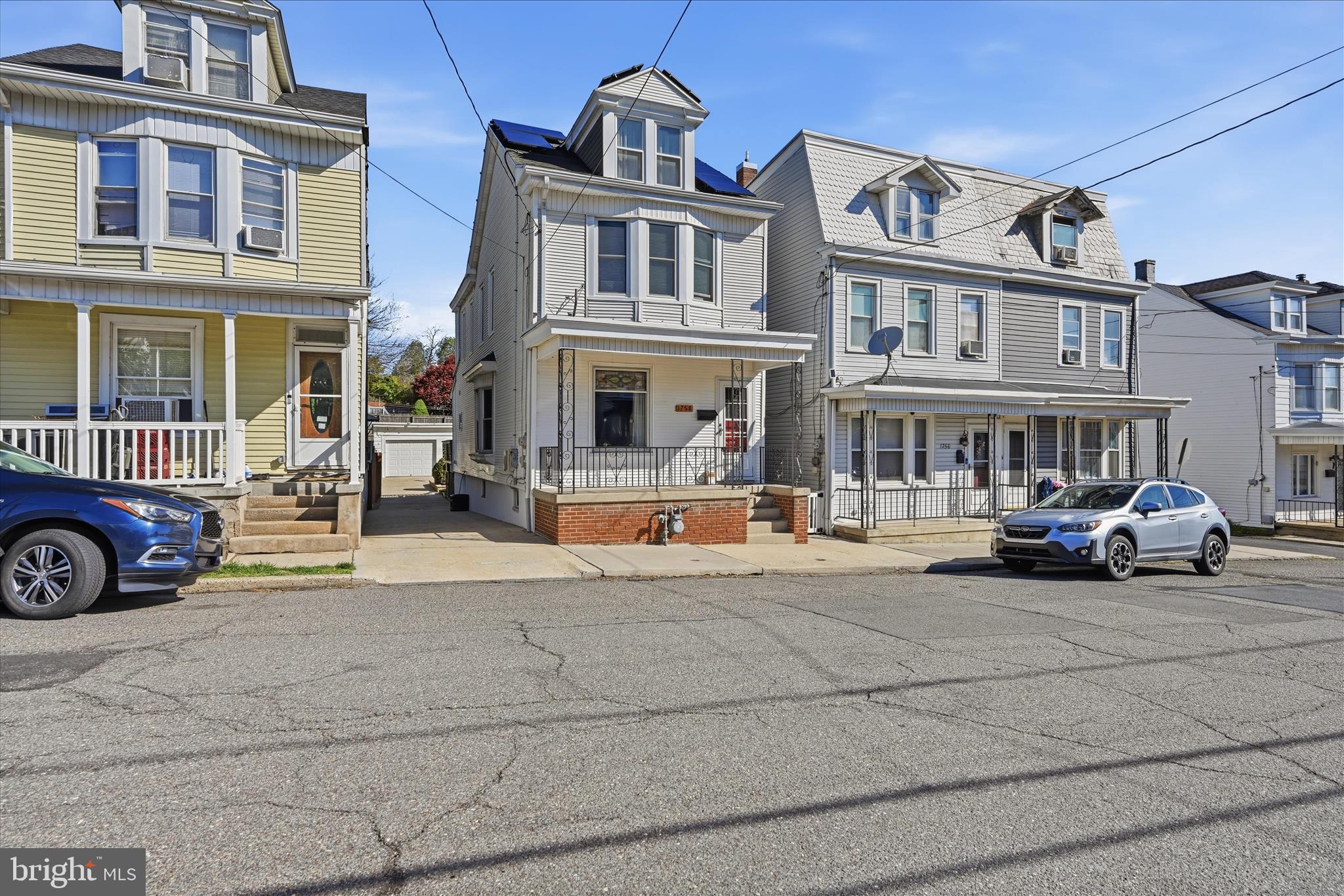 POTTSVILLE - Residential