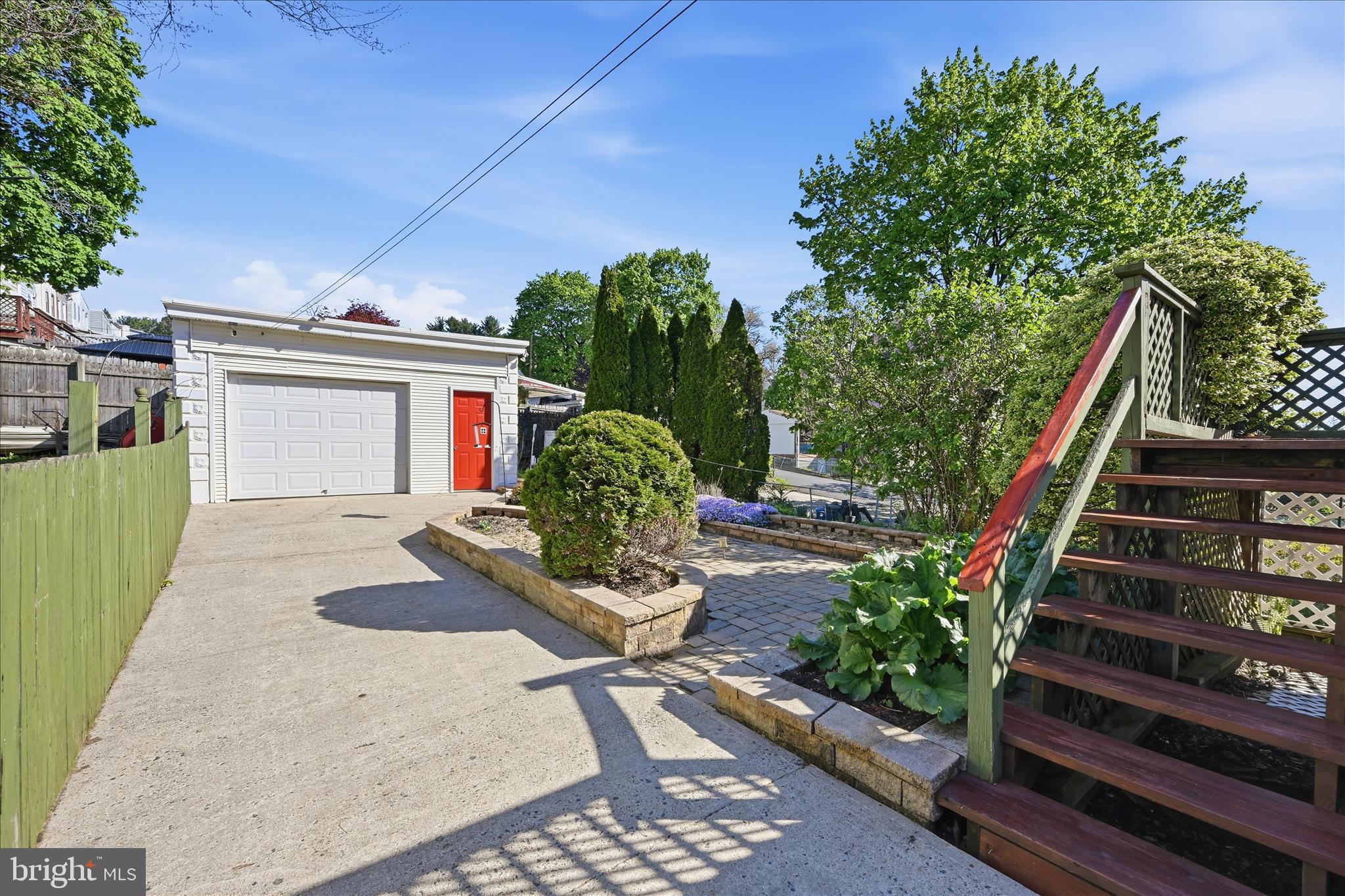 POTTSVILLE - Residential