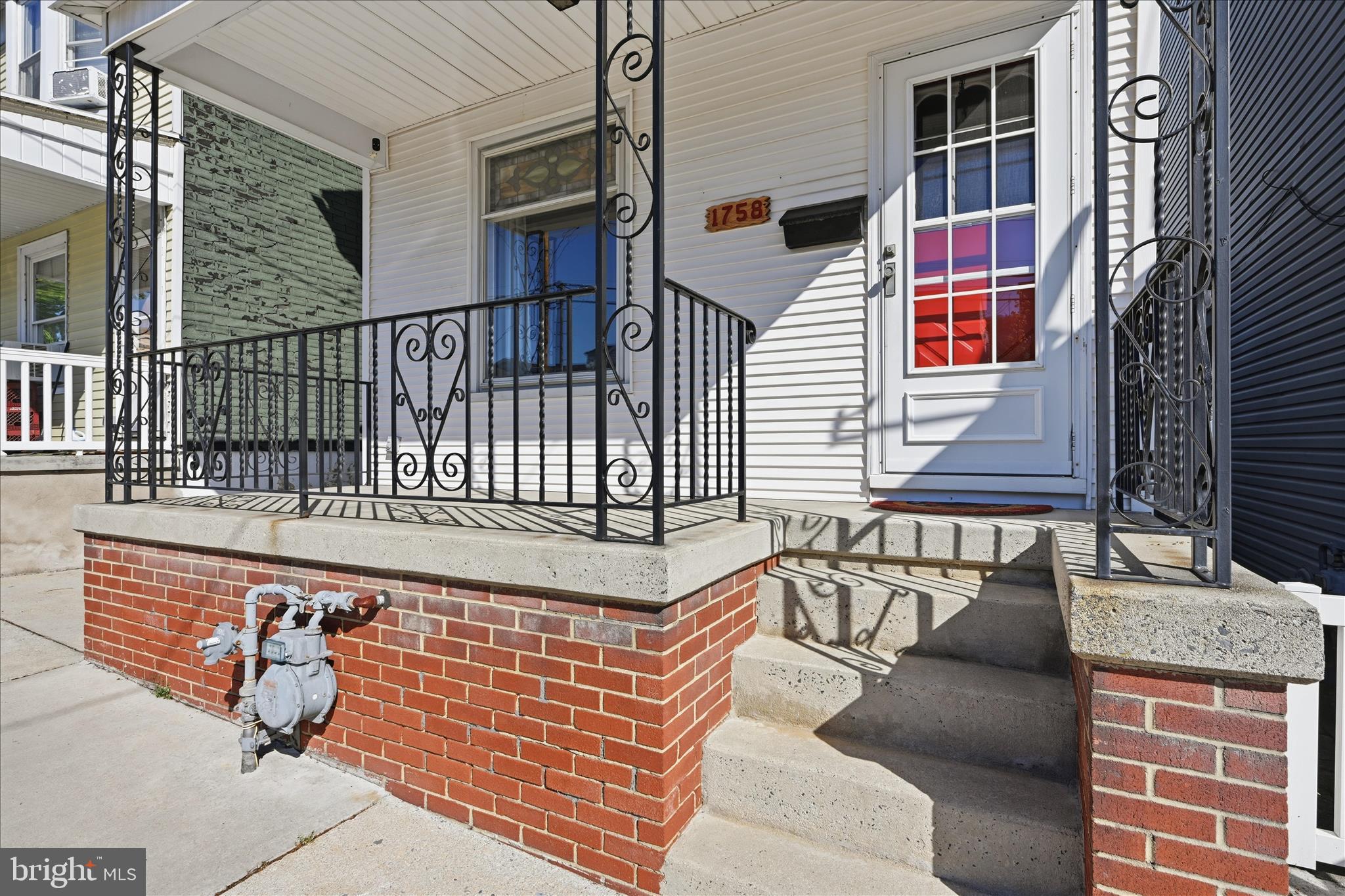 POTTSVILLE - Residential