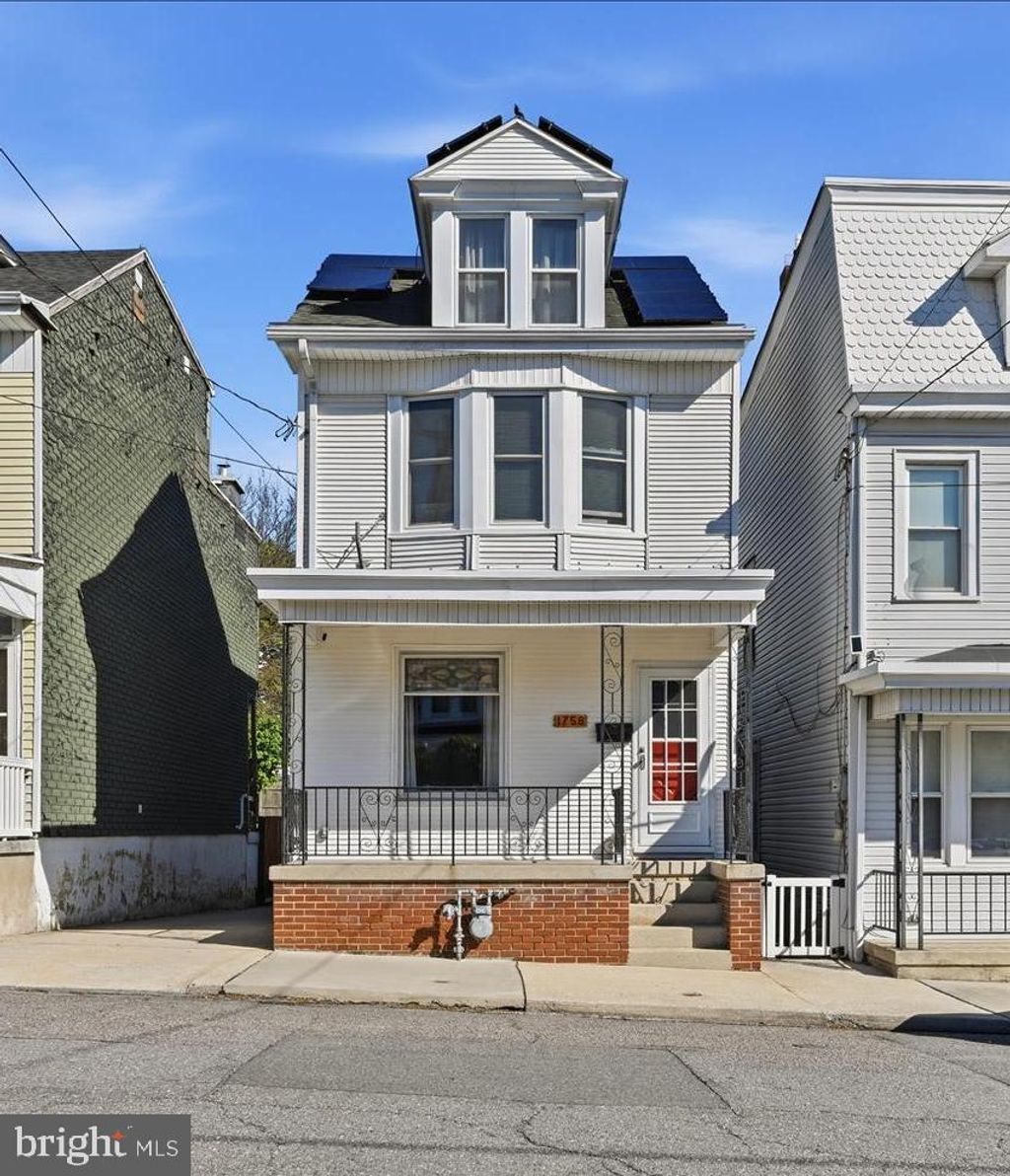 Photo of 1758 W End Avenue, POTTSVILLE, PA 17901 (MLS # PASK2026808)