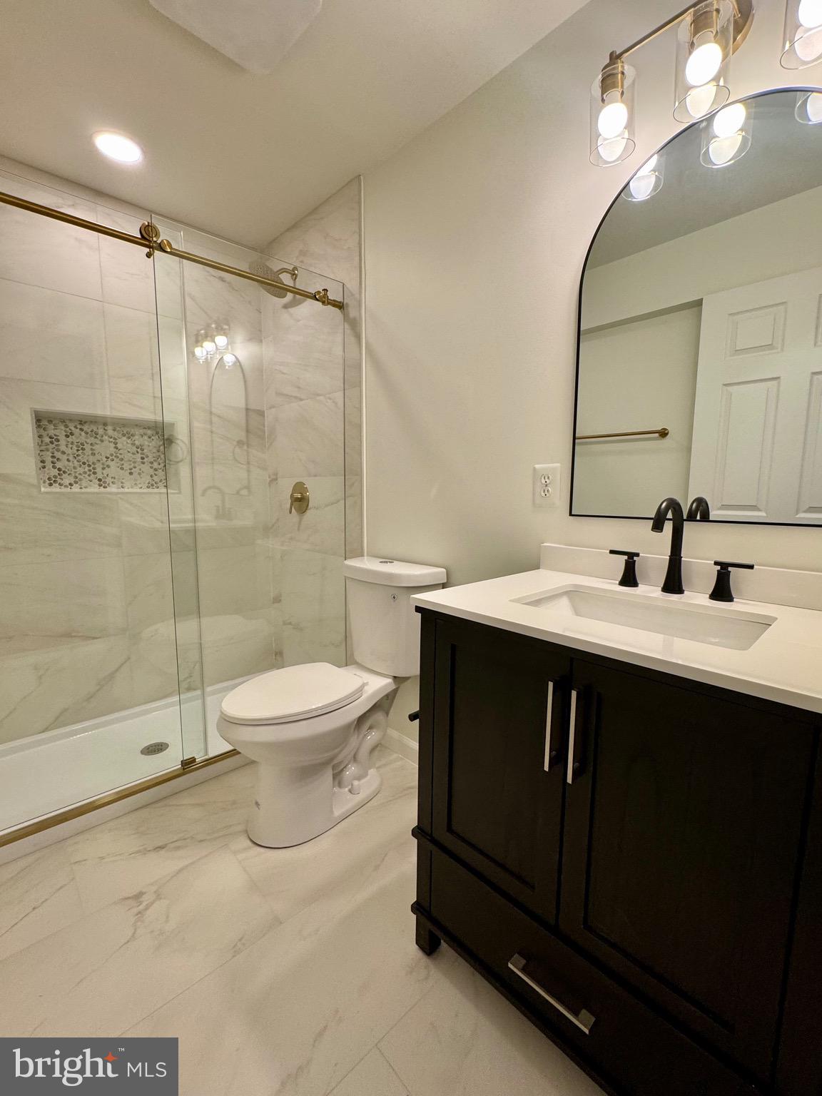 EATON SQUARE - Residential Lease